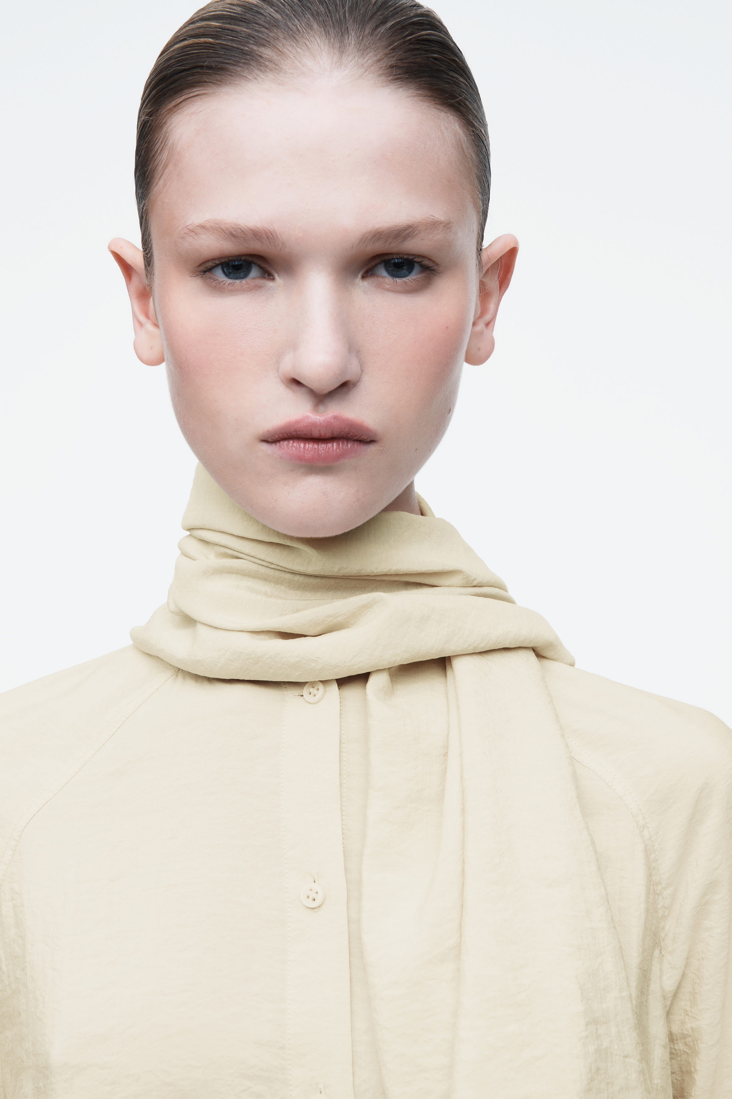 新品】herlipto Scarf-Collar Blouse