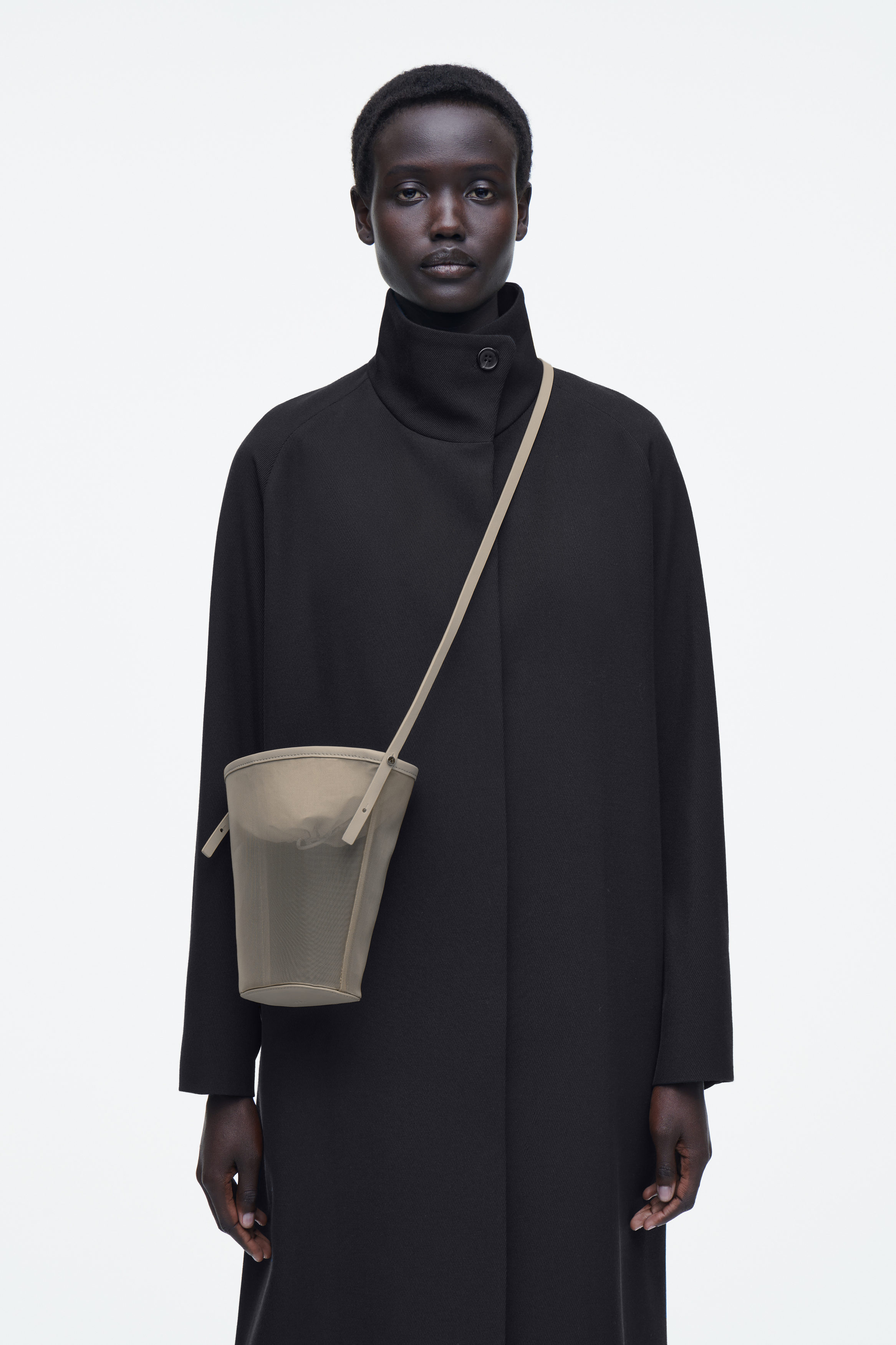 MINI BUCKET BAG - MESH