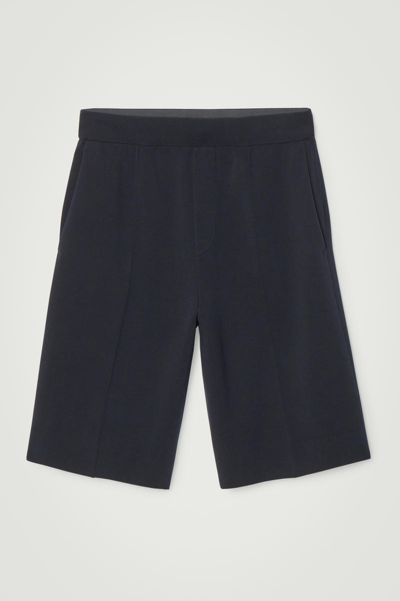 Oversized Double-Faced Knitted Bermuda Shorts