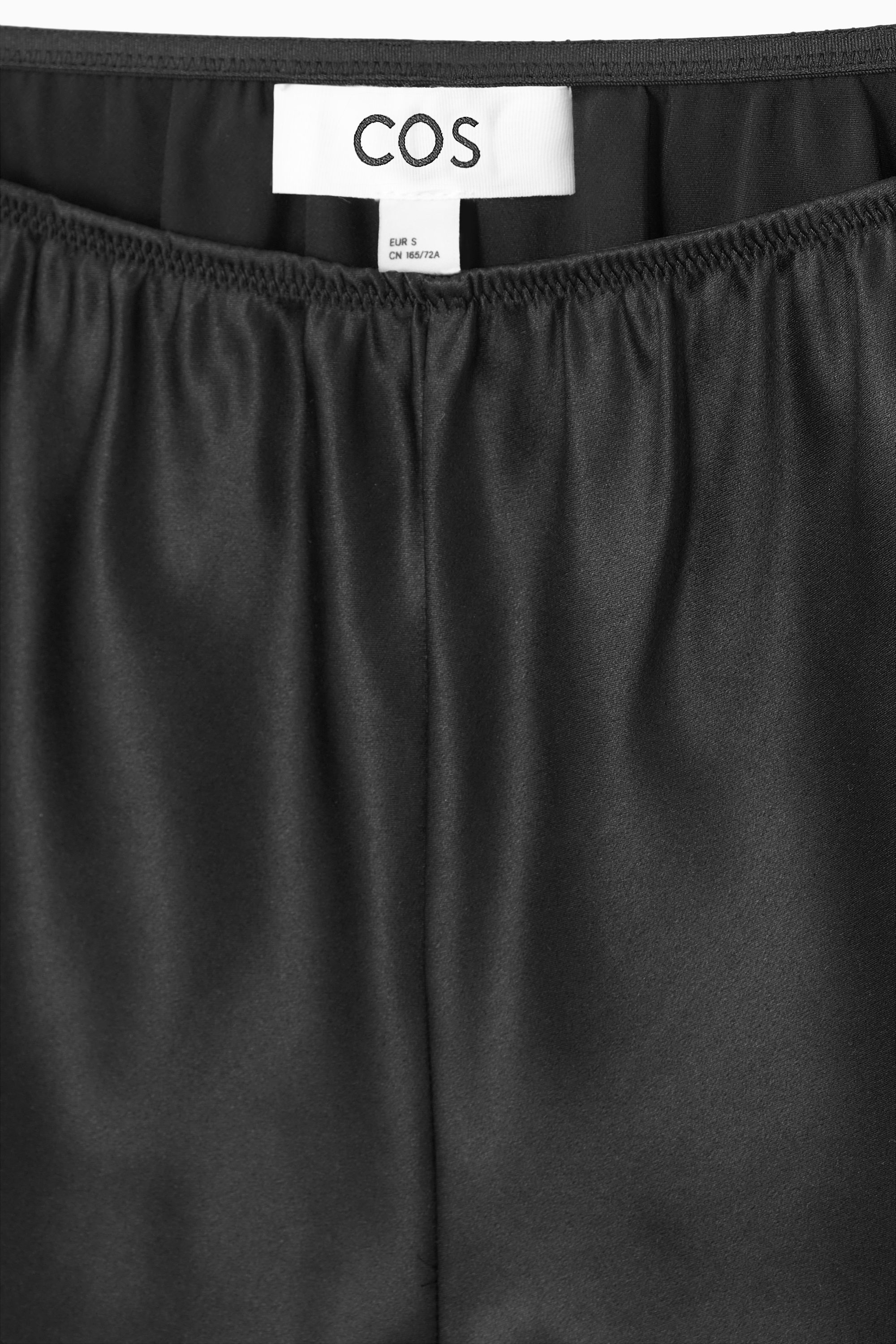 SILK-SATIN SHORTS - BLACK | COS