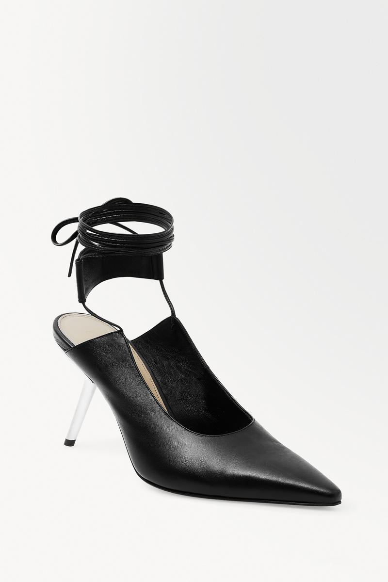 The Angled Lace-Up Pumps