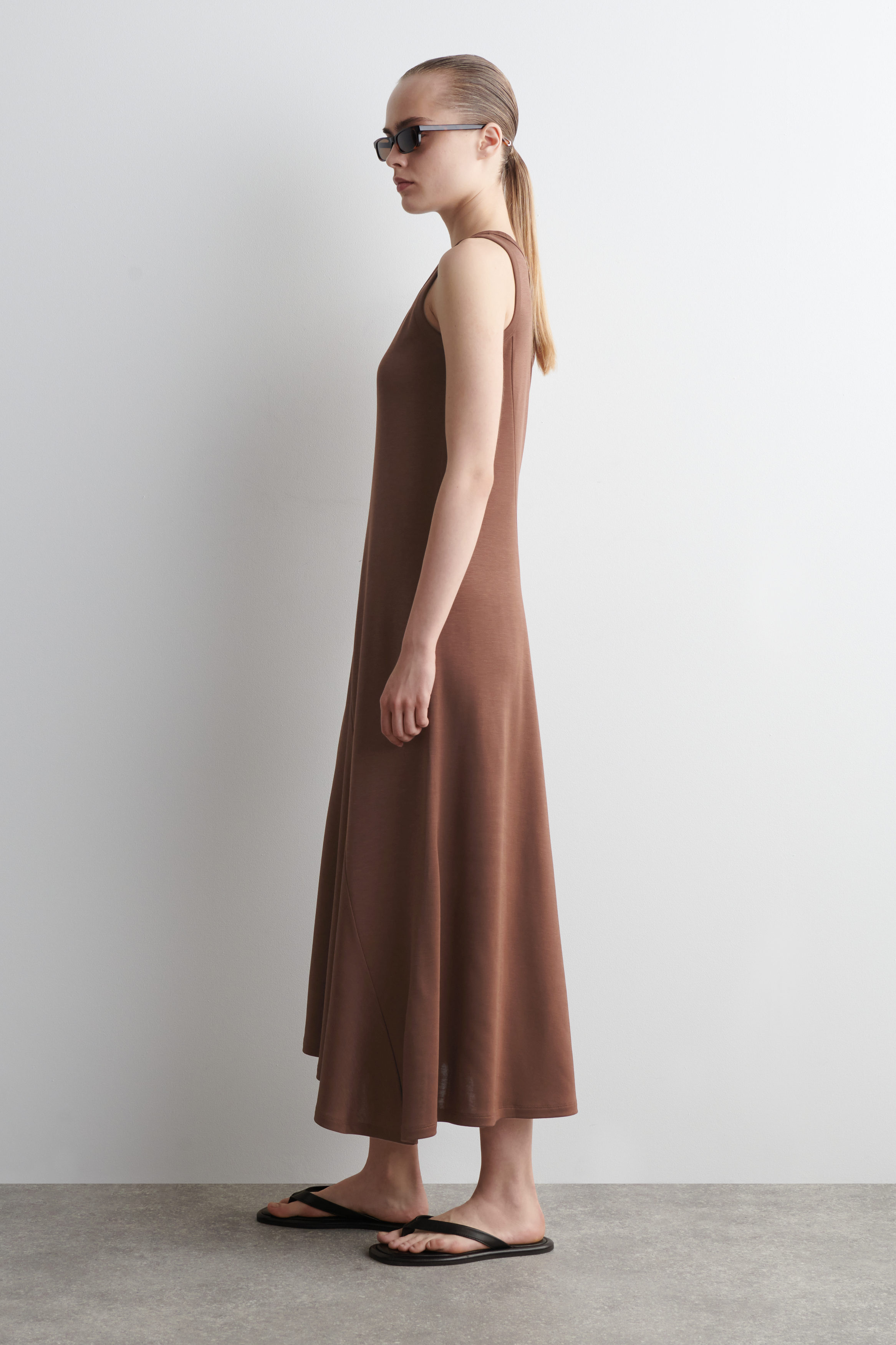 ASYMMETRIC JERSEY MIDI DRESS - BROWN | COS