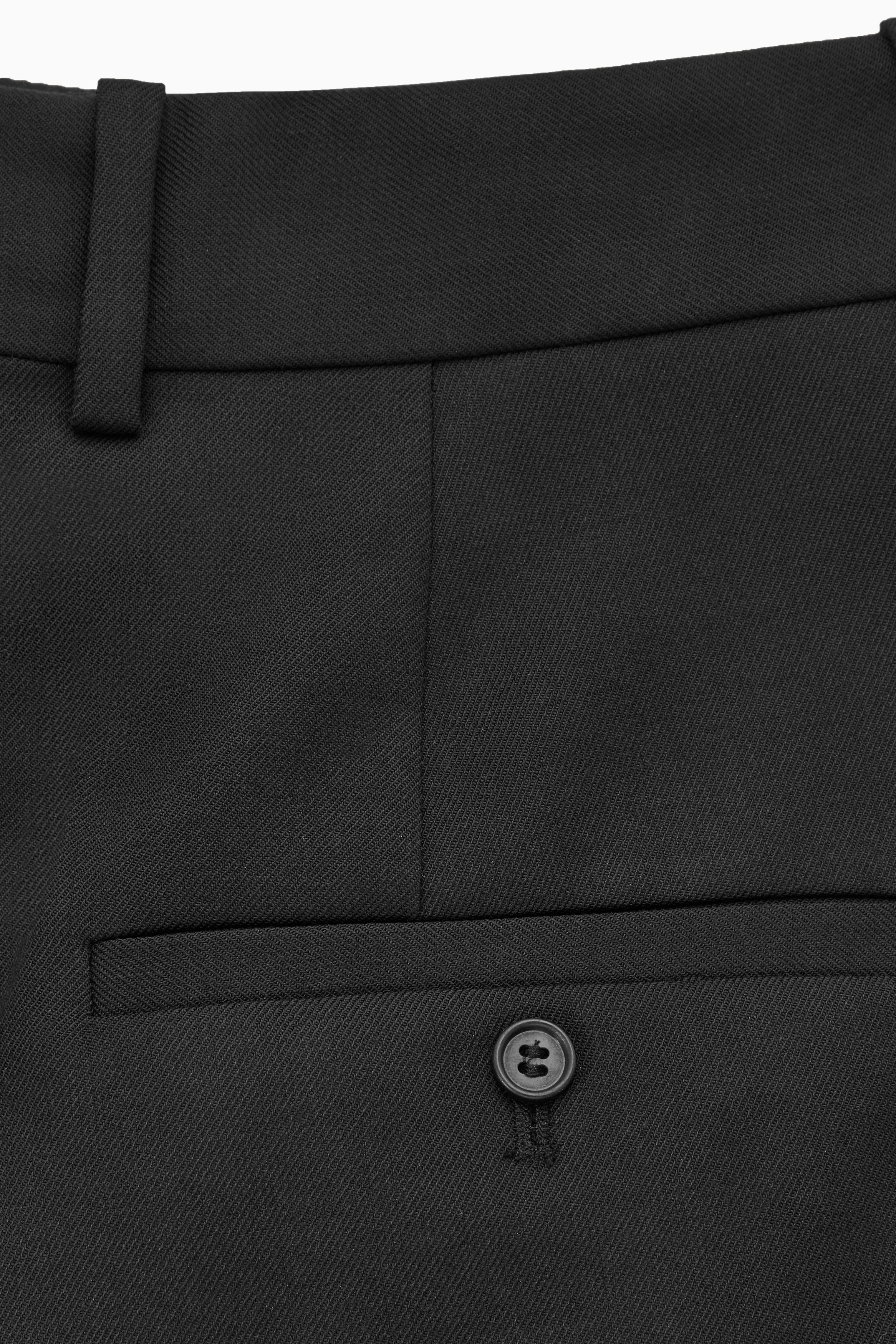 ボトムスその他 DEPARTMENT 5 Black wool-blend trousers DEPARTMENT 5 Black wool-blend trousers | TheDoubleF