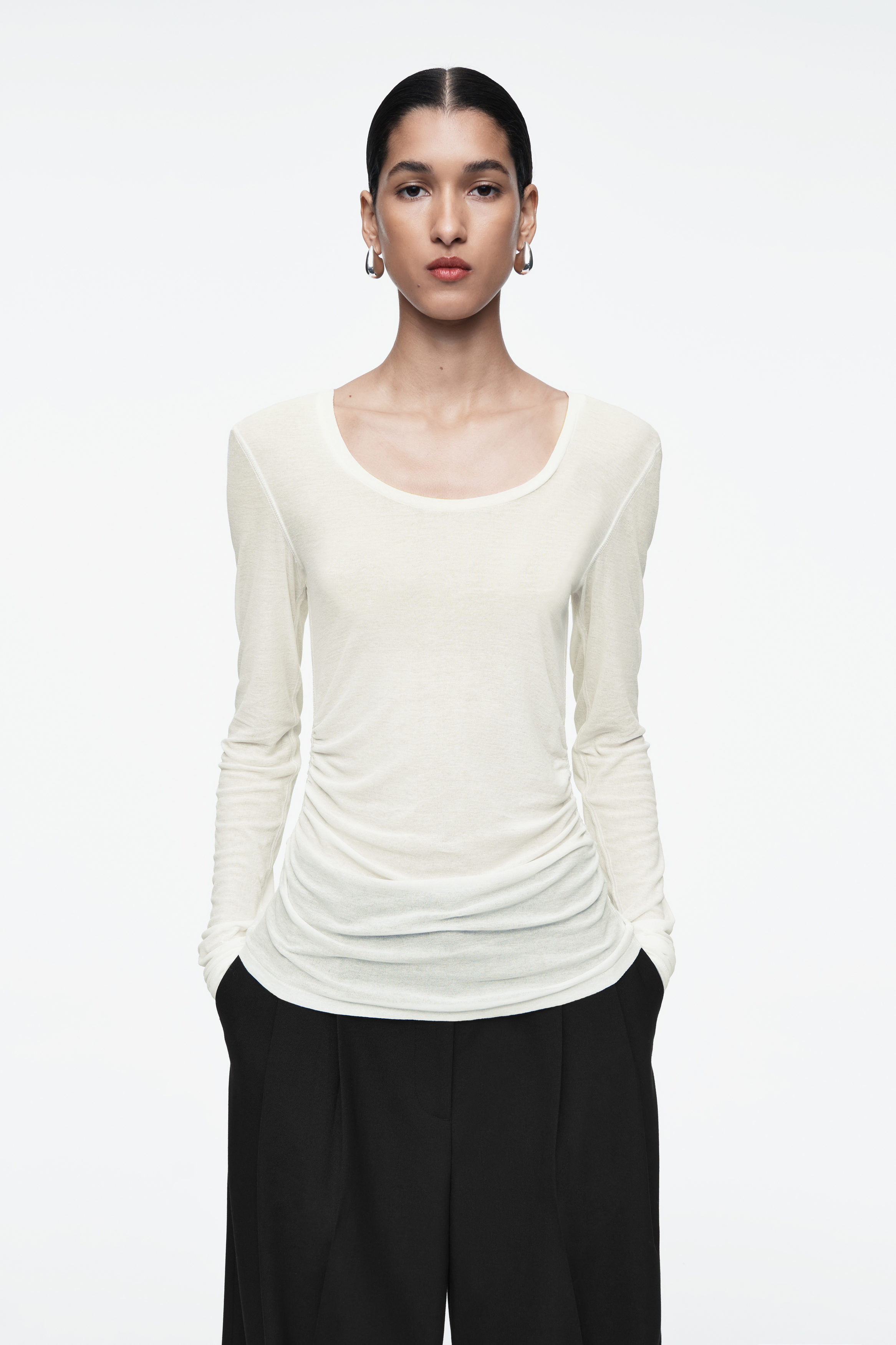 ★KIRSH★ Collection Back Open Long Sleeve Light Ivory CM4035DM04_20BEIGE-3_1200x1200