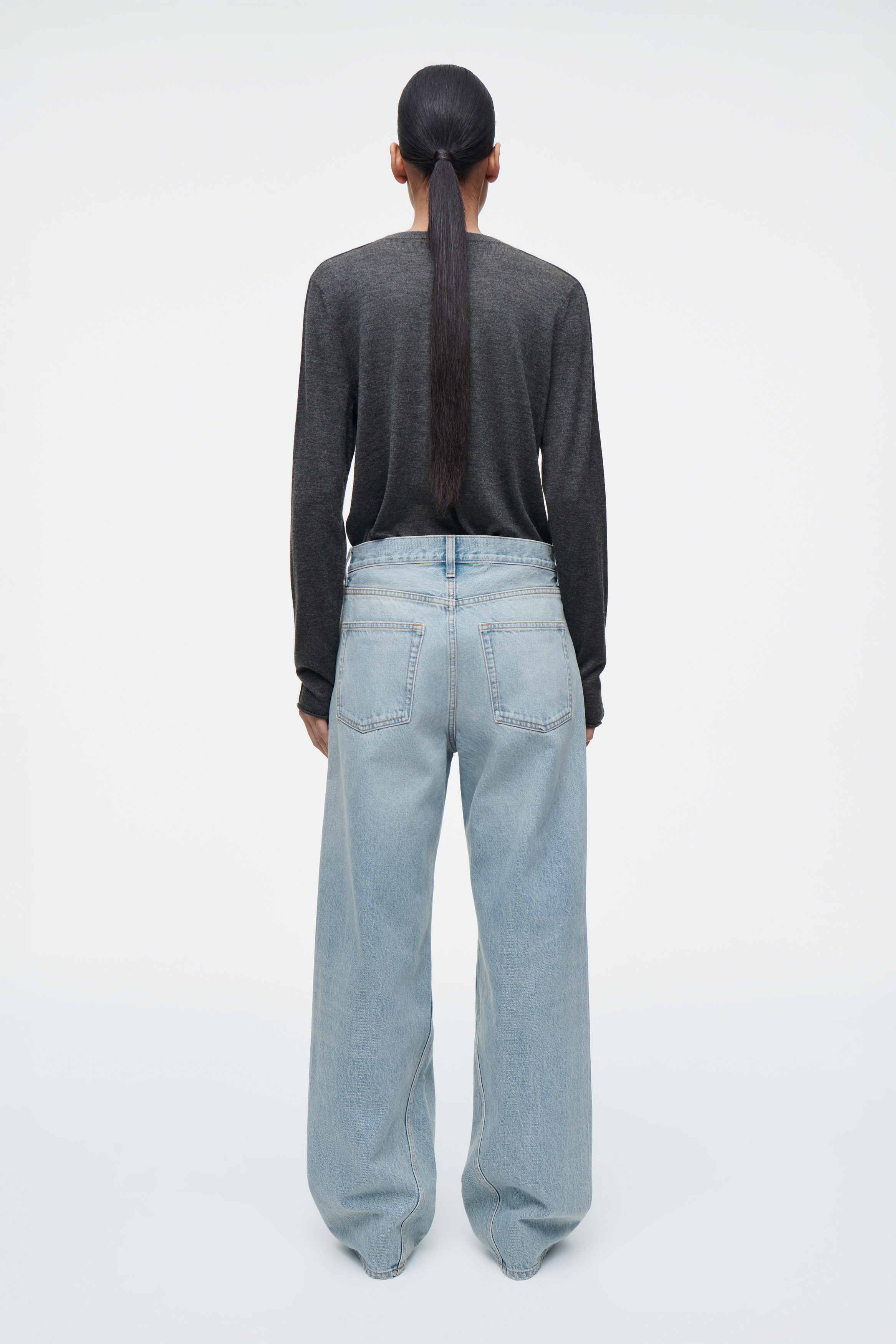 FACADE STRAIGHT-LEG JEANS - LIGHT BLUE