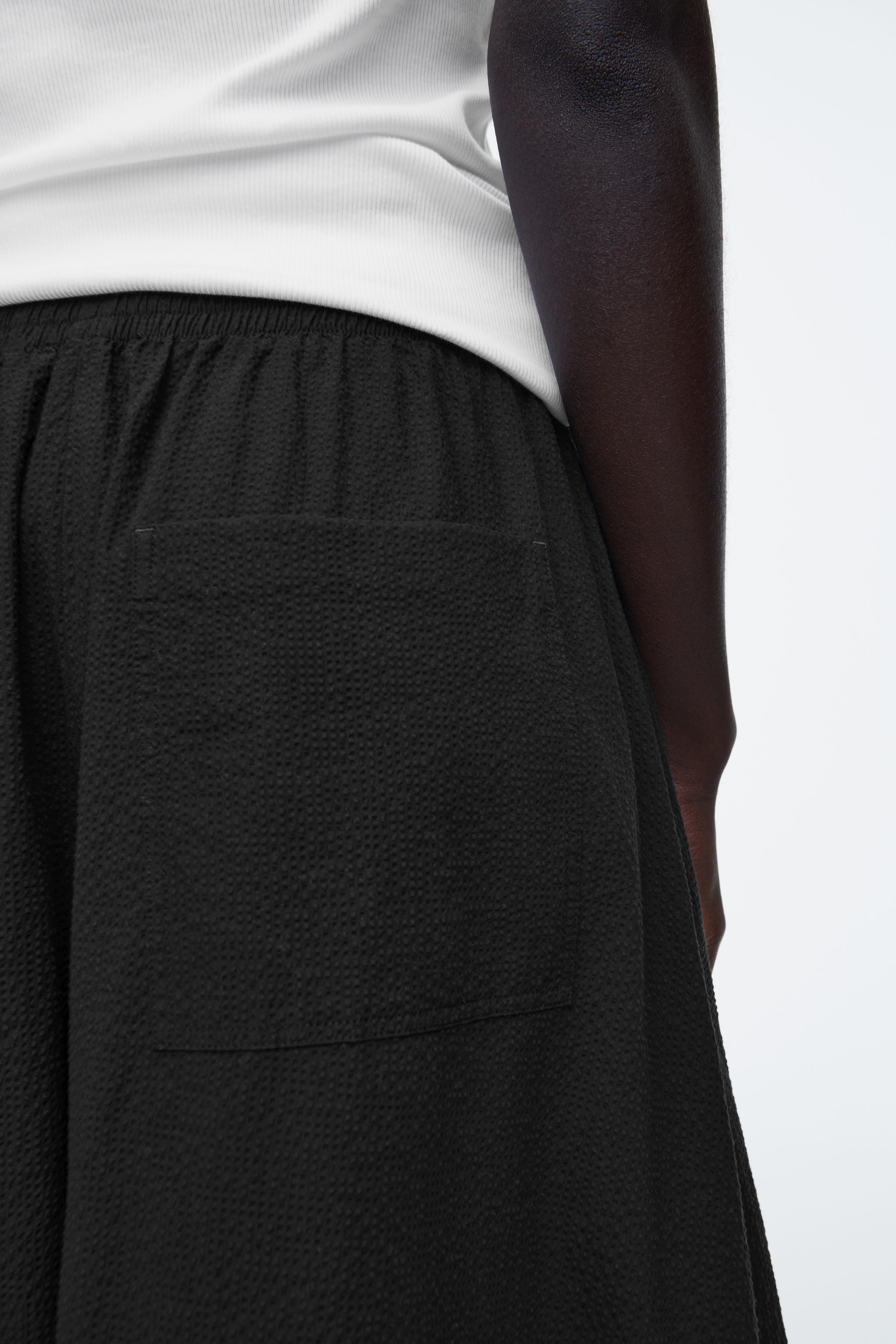 estroso CULOTTES SKIRT ブラック サイズ2　★新品未使用★ WHITE_ANNA_TOP_CELESTINE_SKIRT