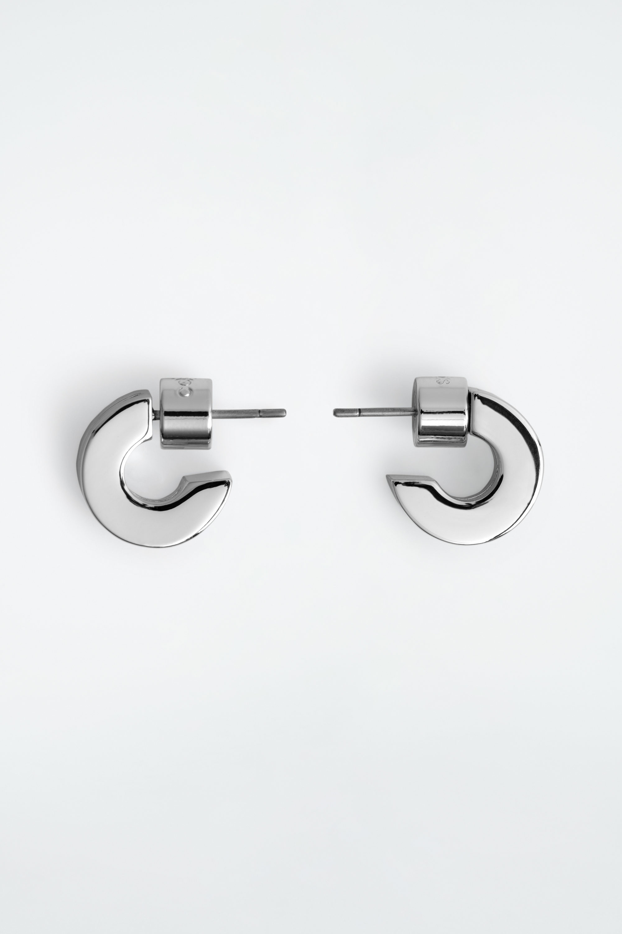☆HEI☆ sv925 mini cone earring HE24SPESG684XXFR STACKED MINI HOOP EARRINGS - SILVER | COS