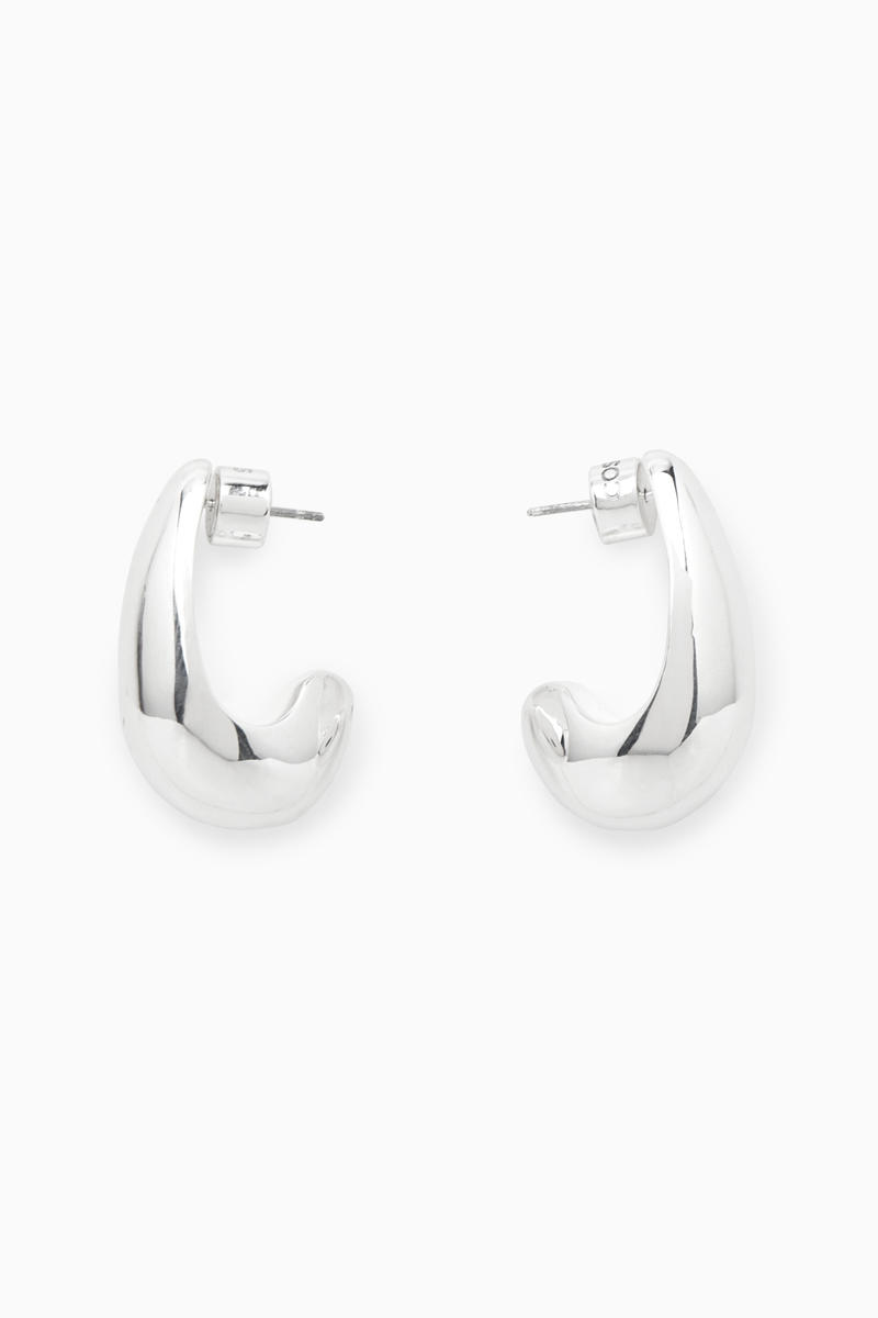 Cos Chunky Curved Teardrop Earrings In Silber