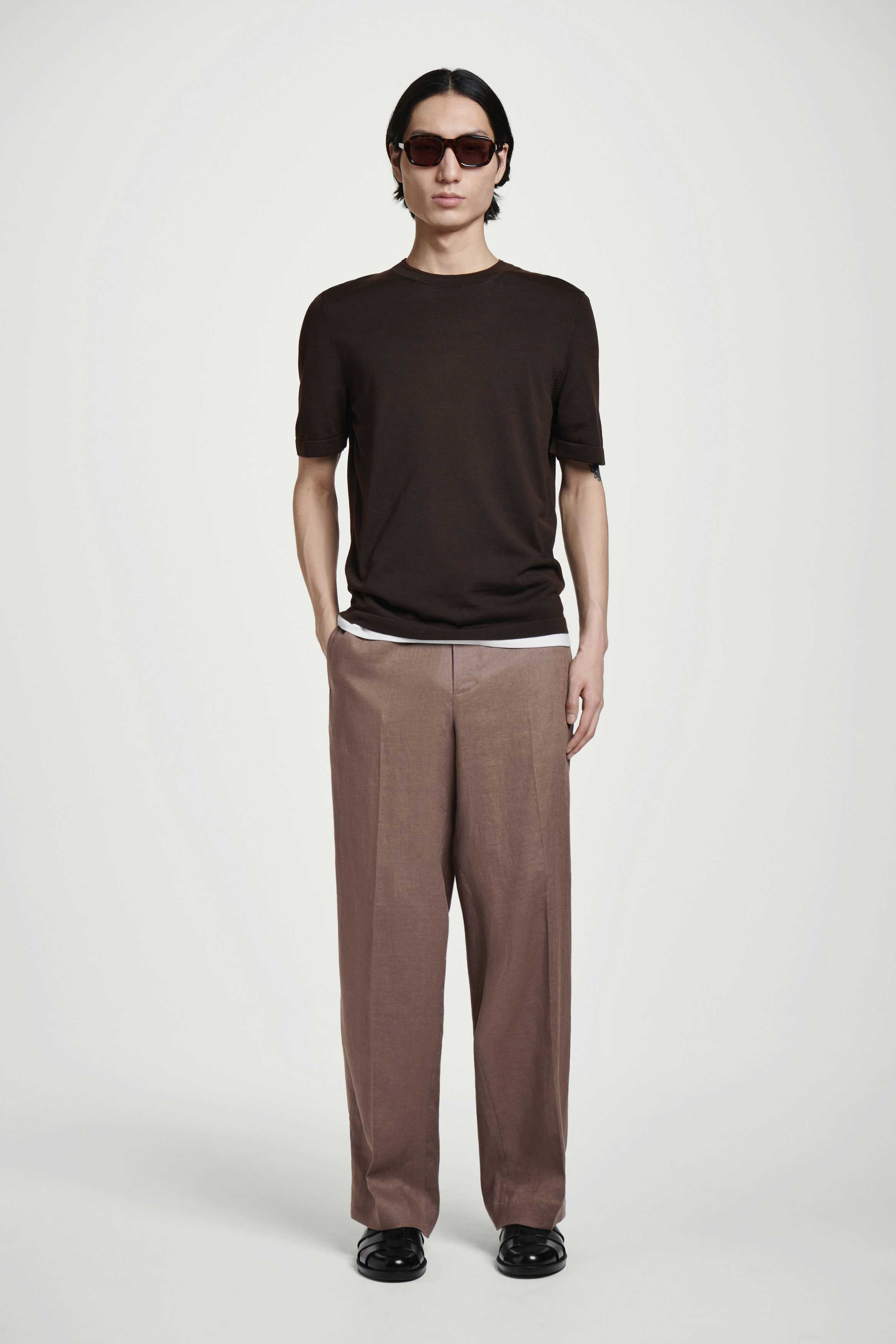 ELASTICATED LINEN STRAIGHT-LEG PANTS - BROWN | COS