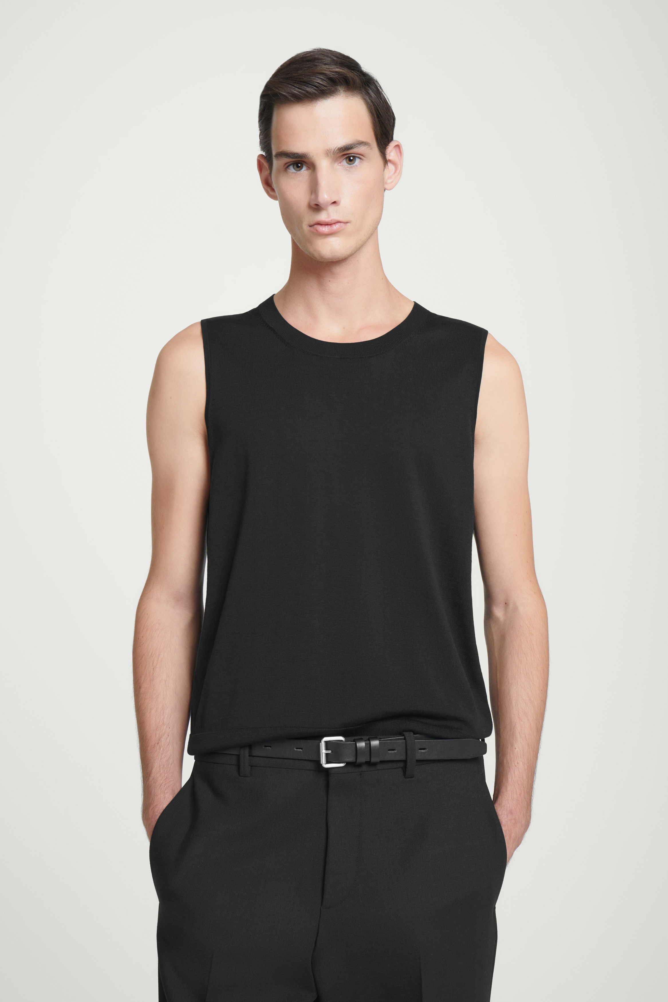 RELAXED KNITTED SILK TANK