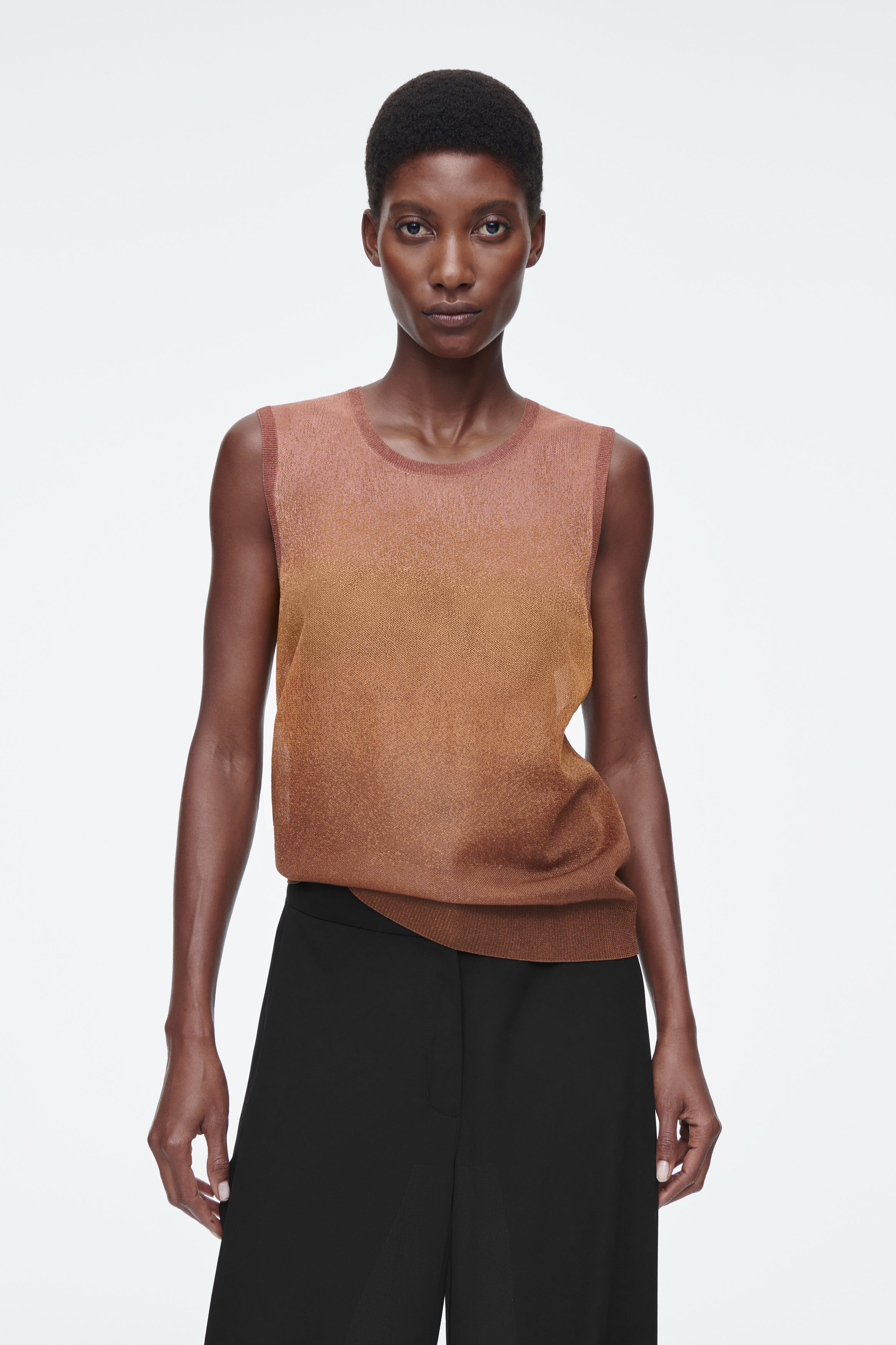 SHEER FINE-KNIT TANK TOP - BROWN