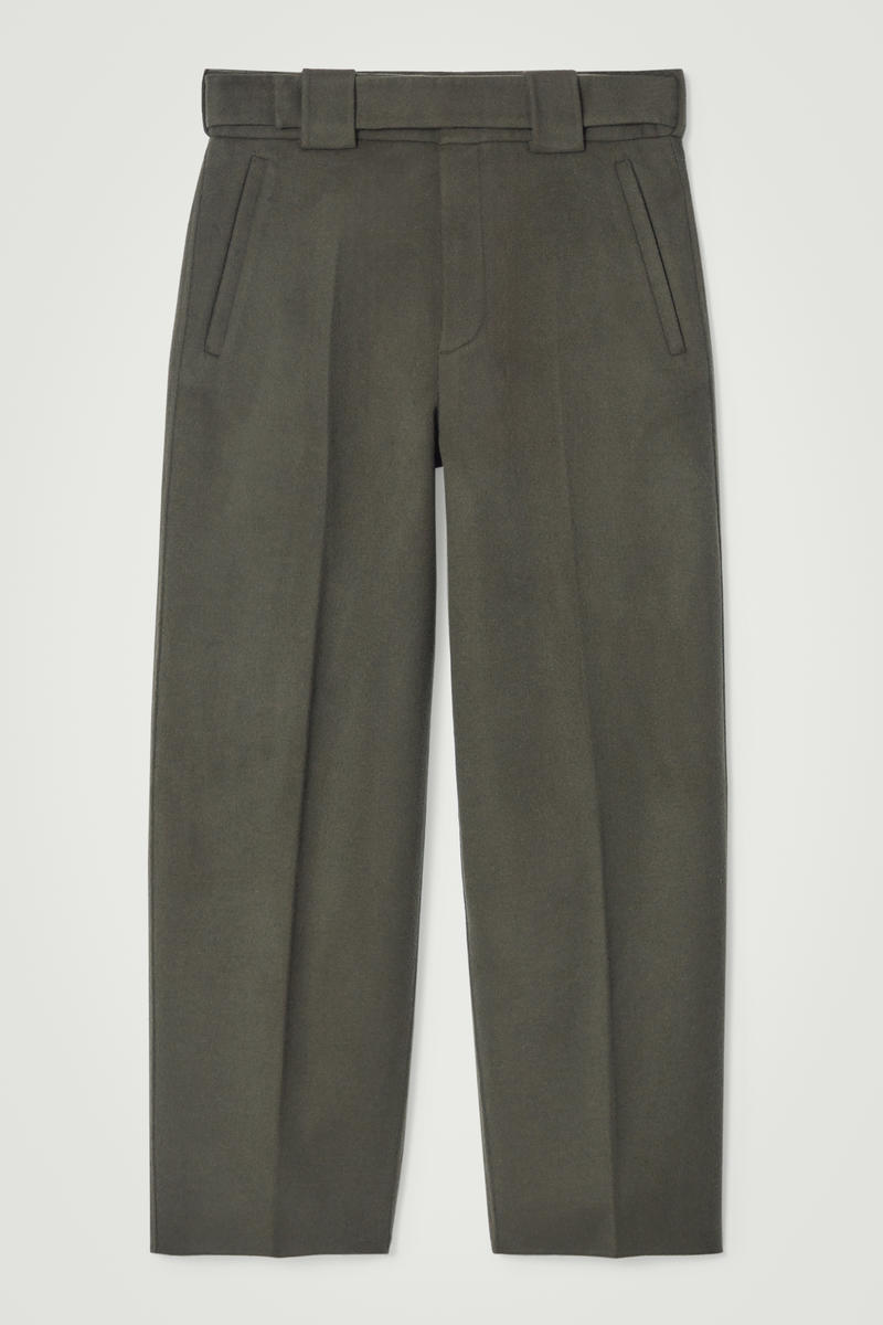 The Wool Barrel-Leg Trousers in Brown