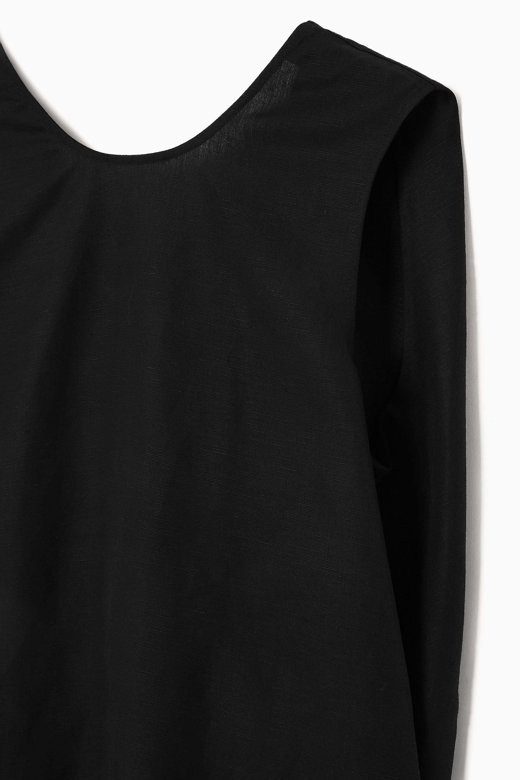 ワンピース COS TWIST-DETAIL MINI DRESS COS Twist-Detail Mini Dress | endource
