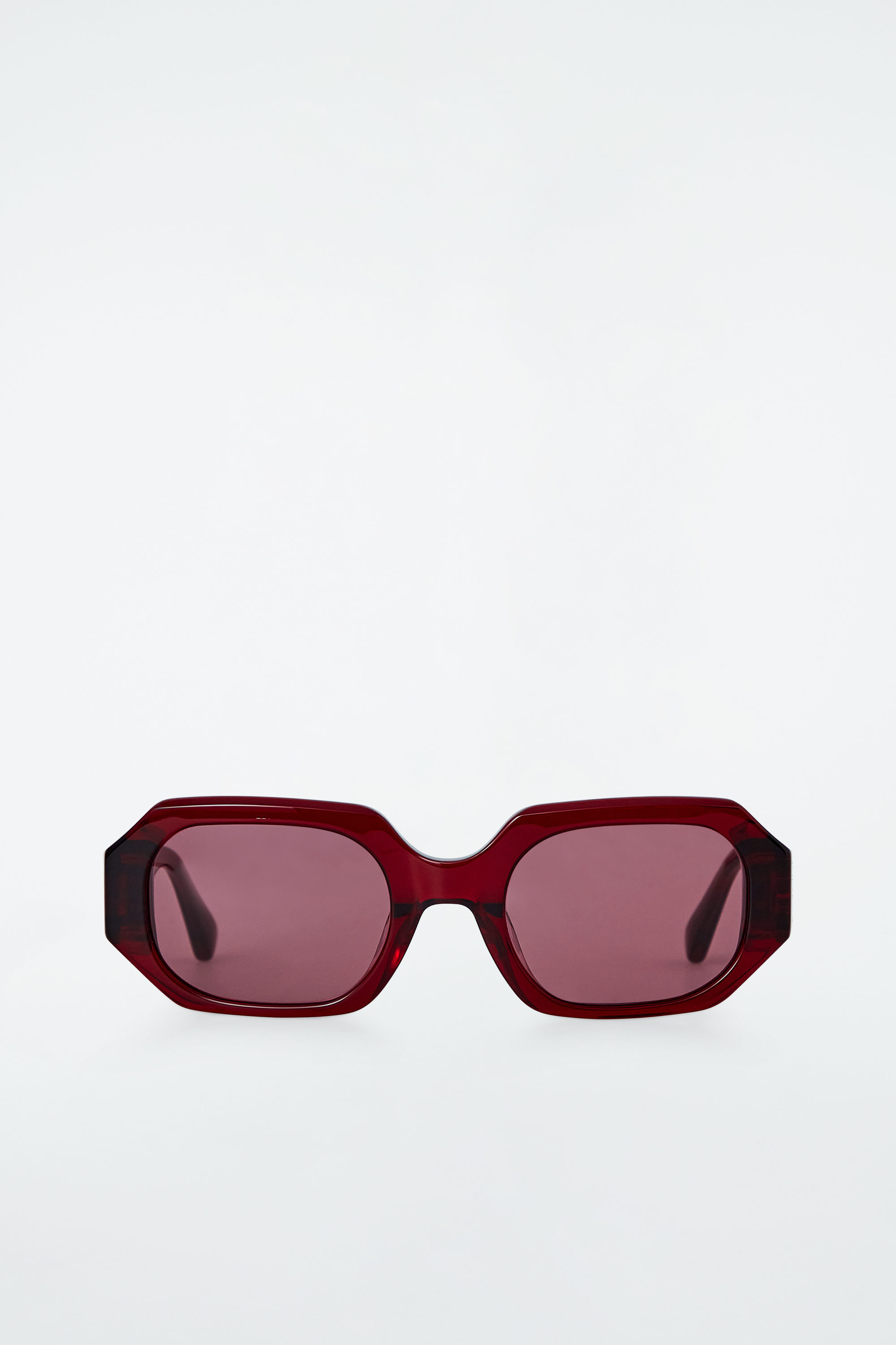 FACET SUNGLASSES - RECTANGLE - CHERRY / MAROON | COS US