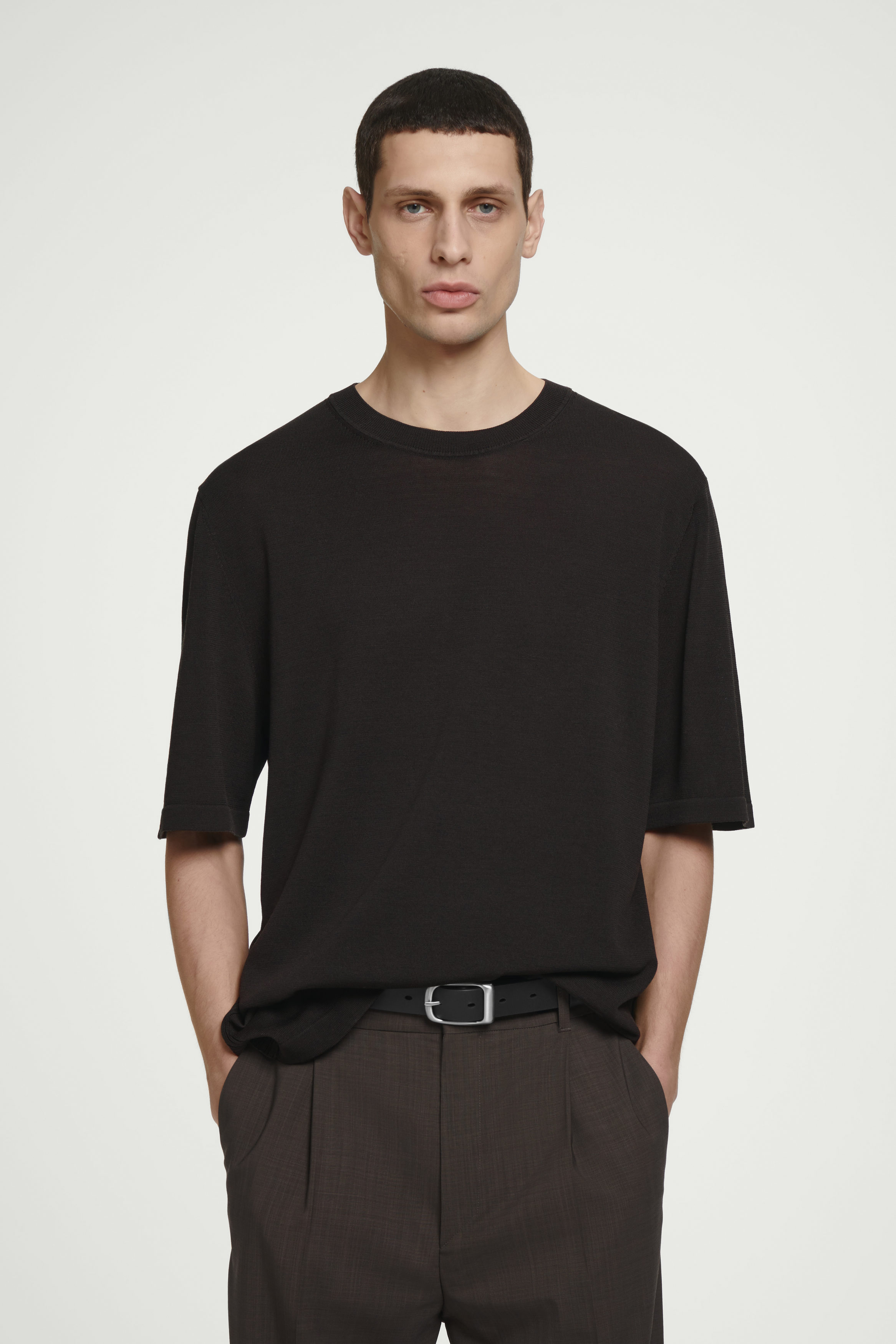 KNTTED WOOL-SILK T-SHIRT - CHOCOLATE