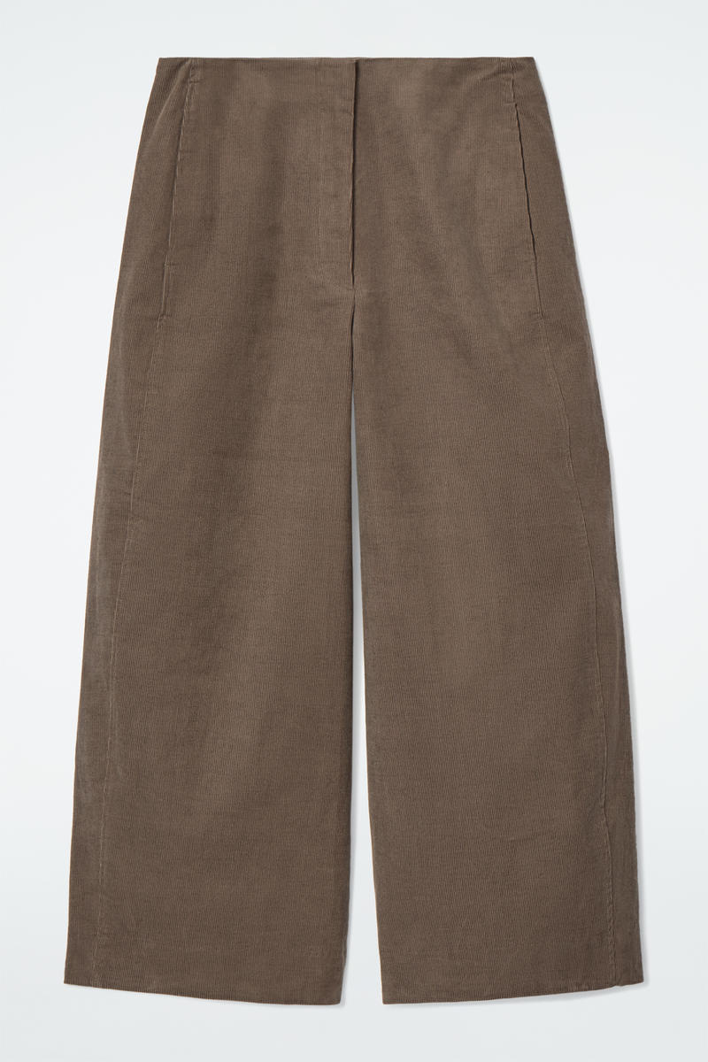Corduroy Barrel-Leg Trousers in Beige