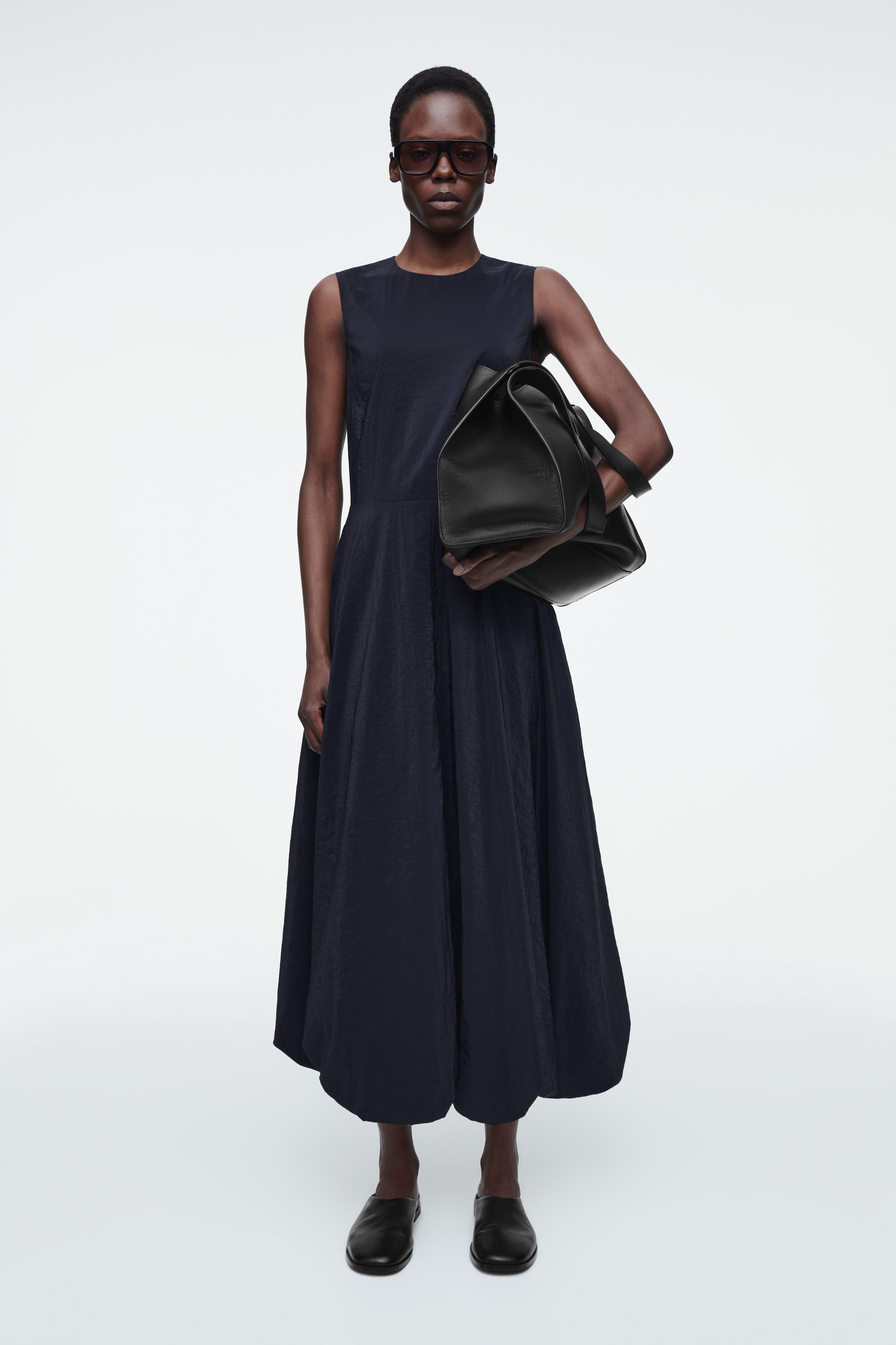 SLEEVELESS BUBBLE-HEM MIDI DRESS