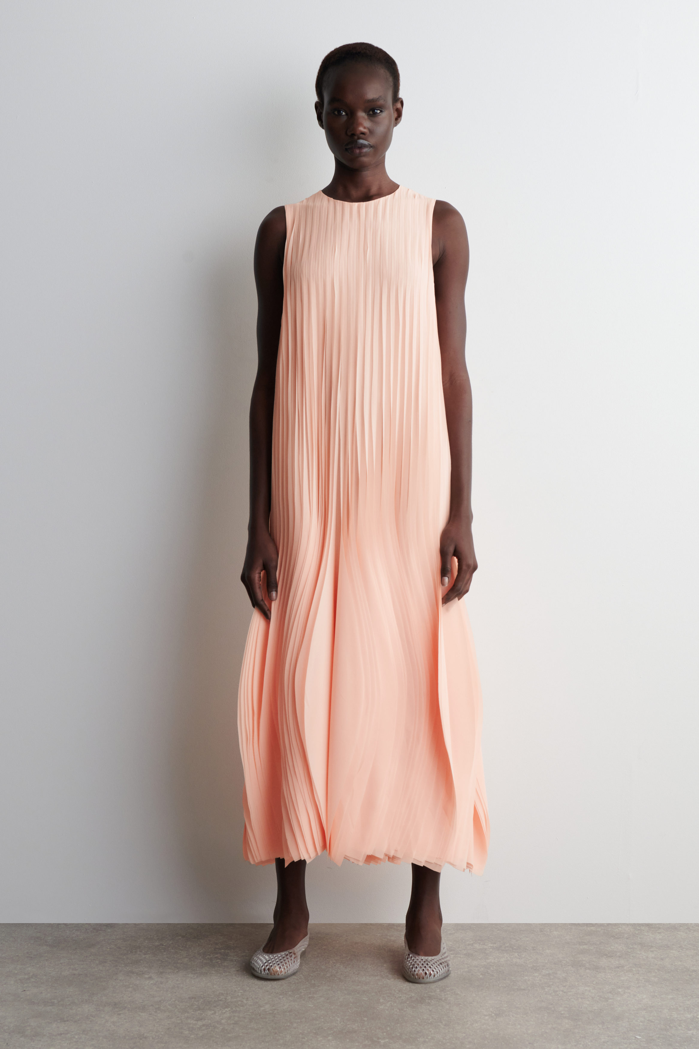 PETAL MIDI DRESS - APRICOT | COS
