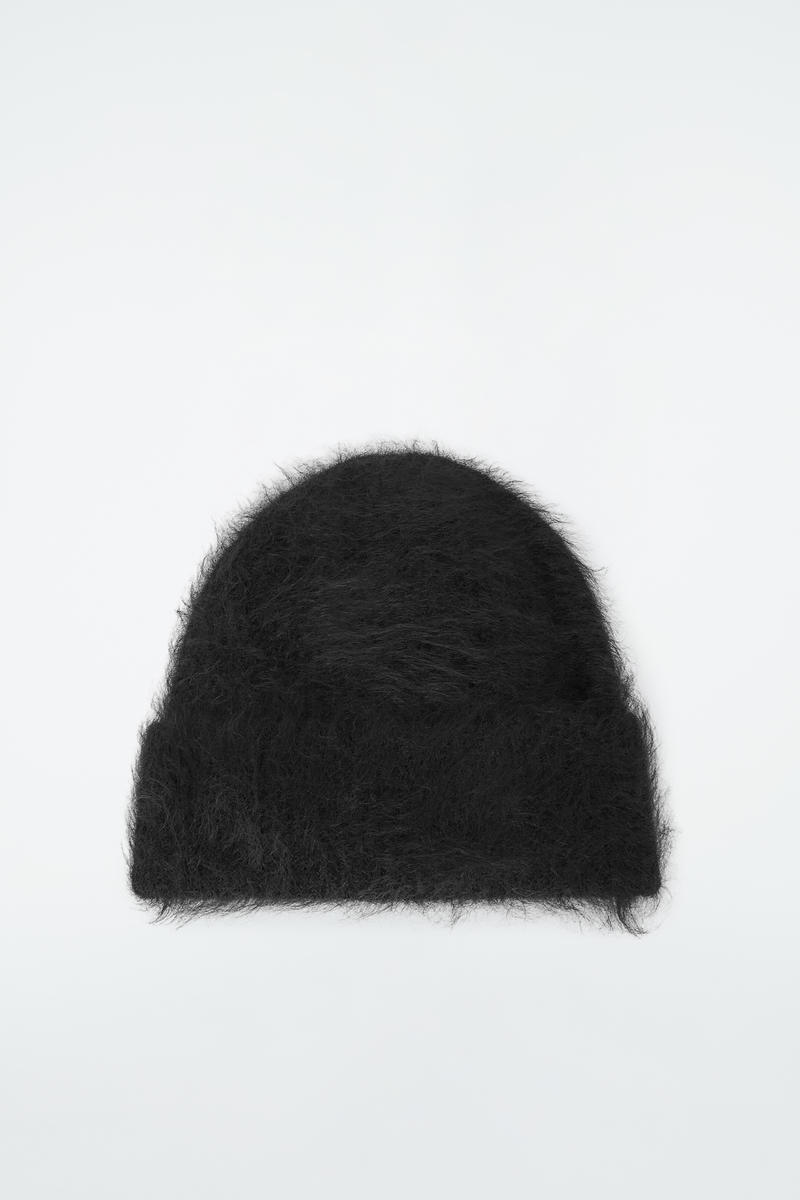 Ribbed Mohair Beanie