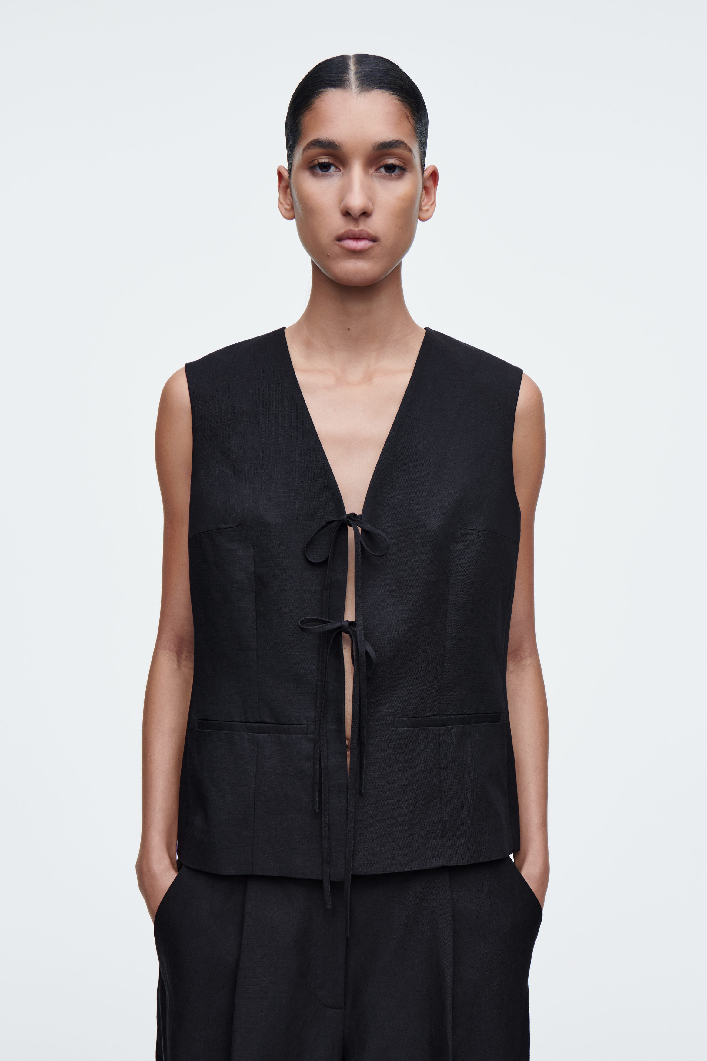 LINEN-BLEND TIE-FRONT WAISTCOAT