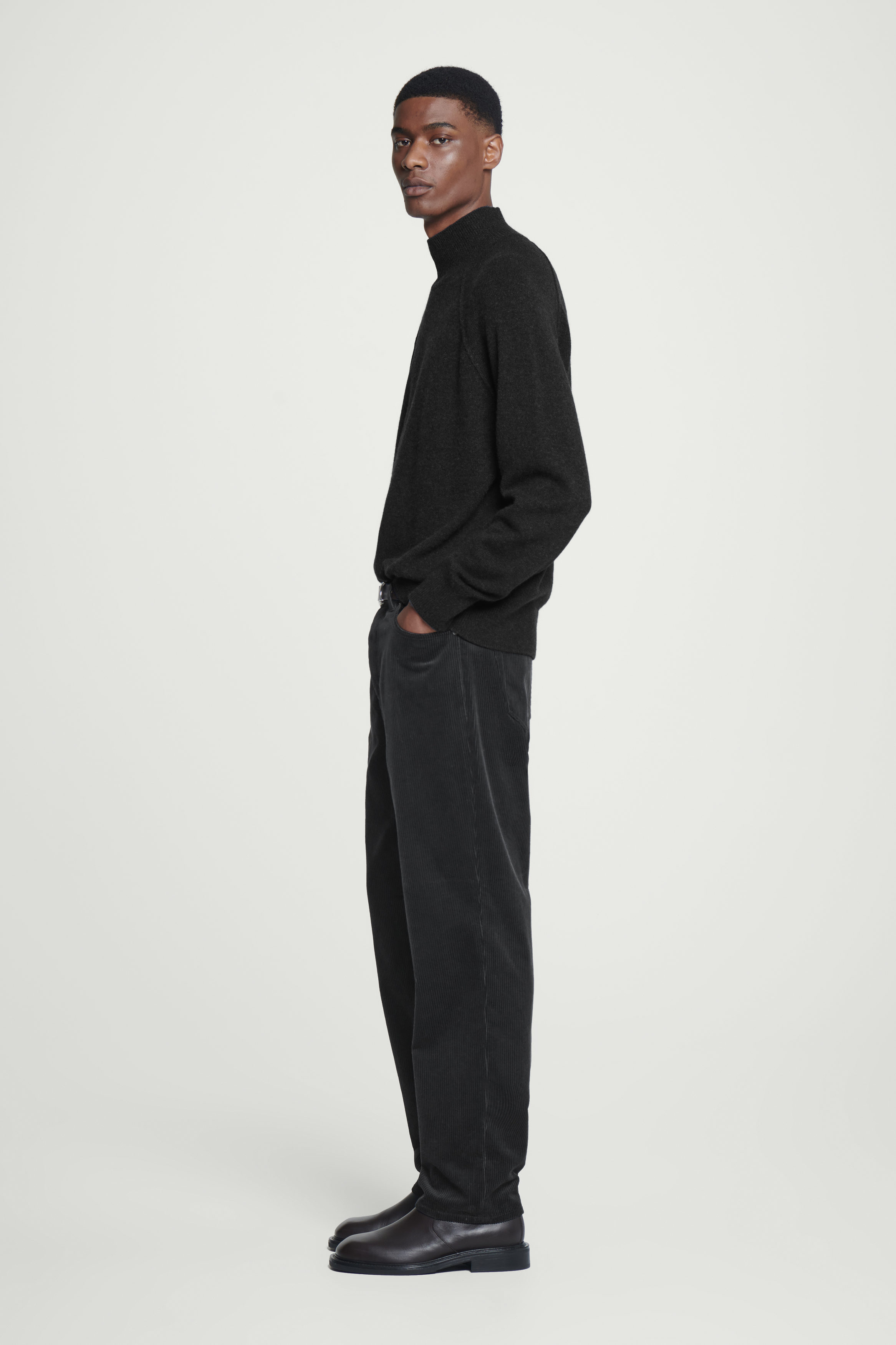TSY HORIZONTAL CORDUROY PANTS【BLACK TAG】