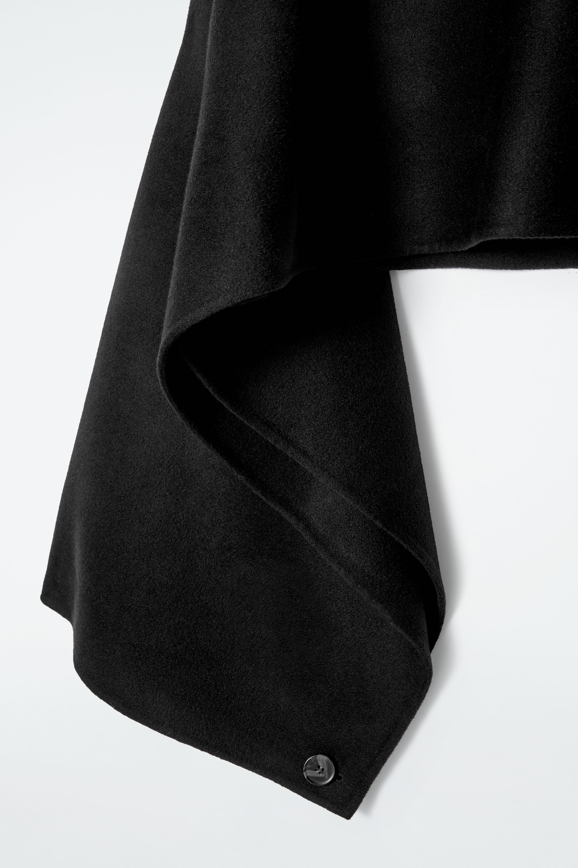 DOUBLE-FACED WOOL HYBRID CAPE - BLACK | COS