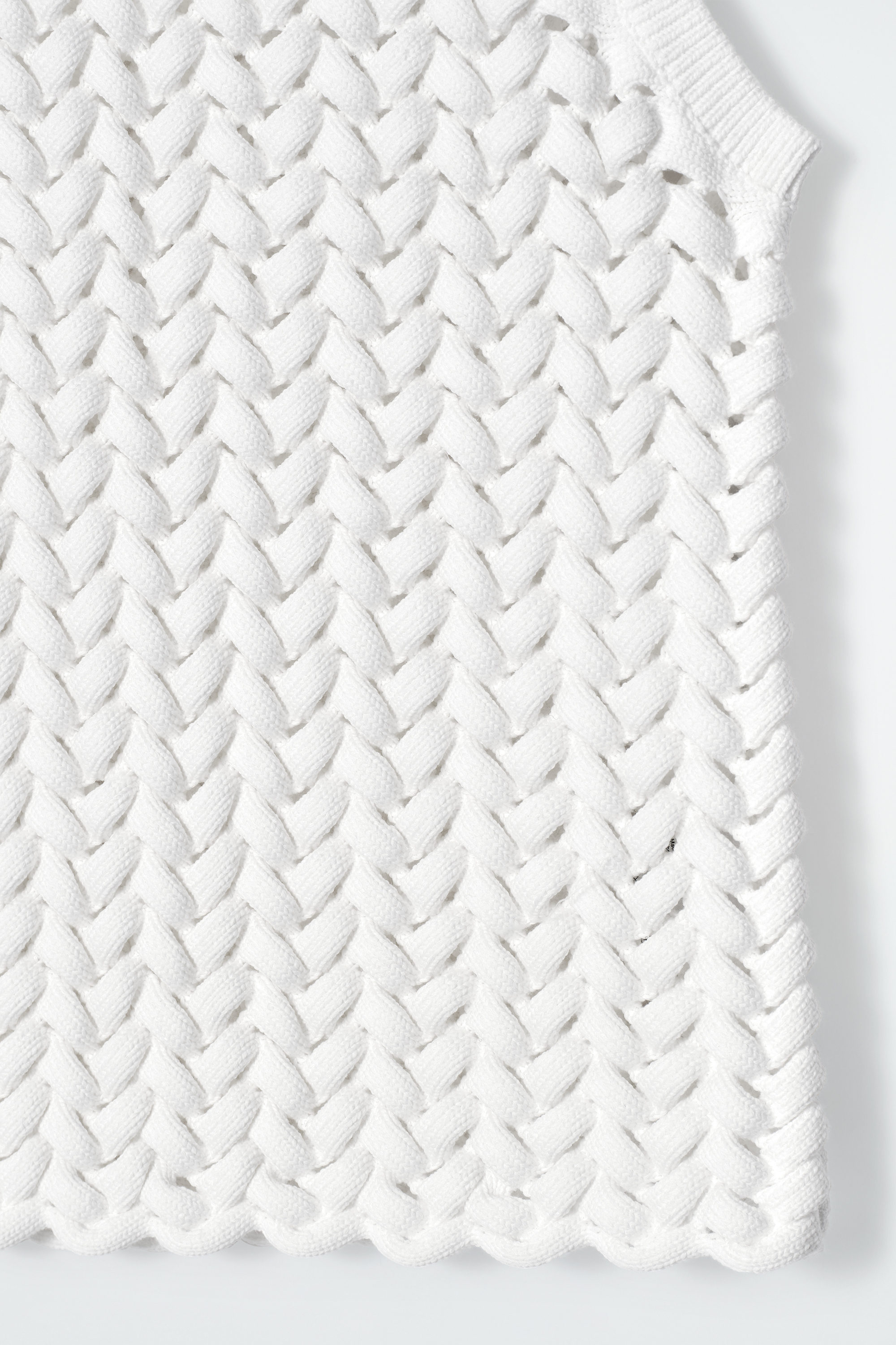 OPEN-KNIT TANK - WHITE | COS