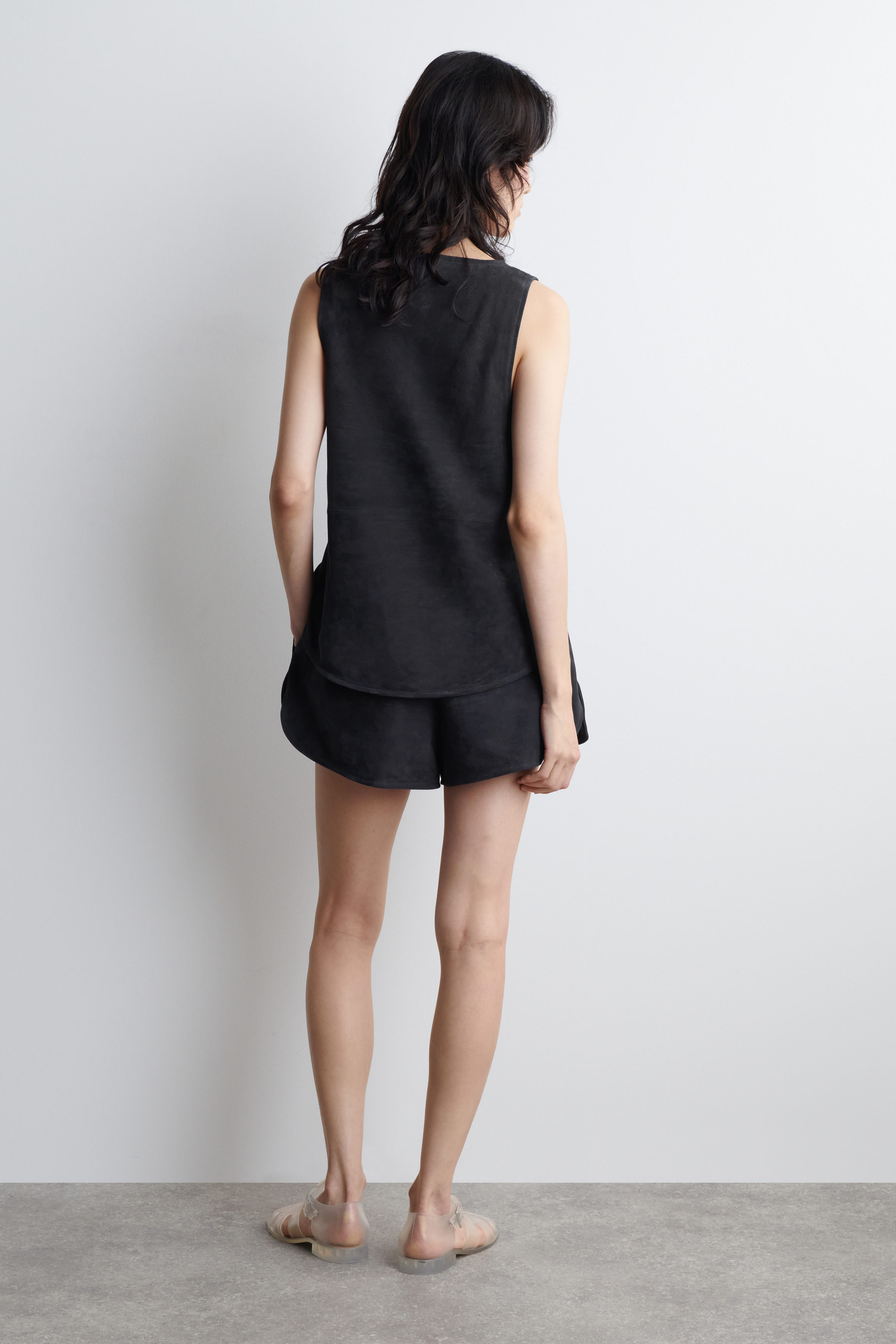 SCOOP-NECK SUEDE TANK TOP - ANTHRACITE | COS