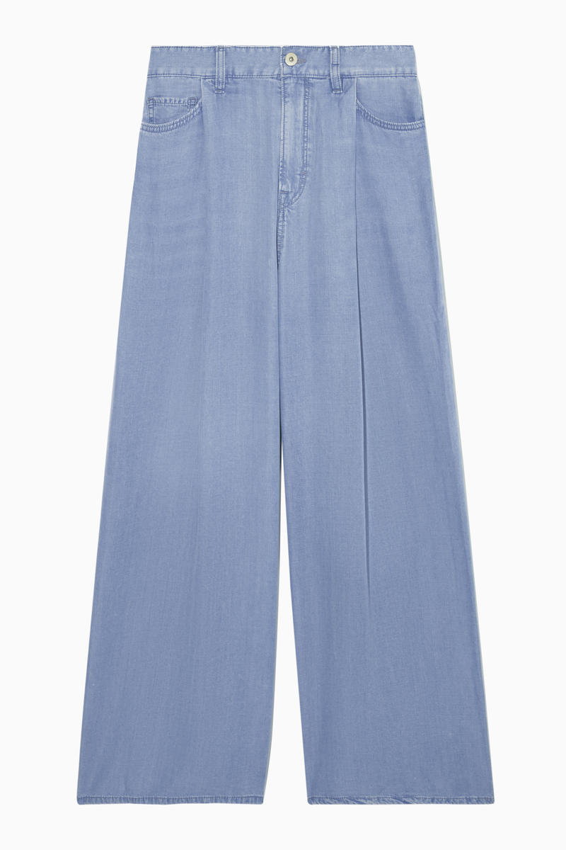 Wide-Leg Pleated Denim Trousers in Blue