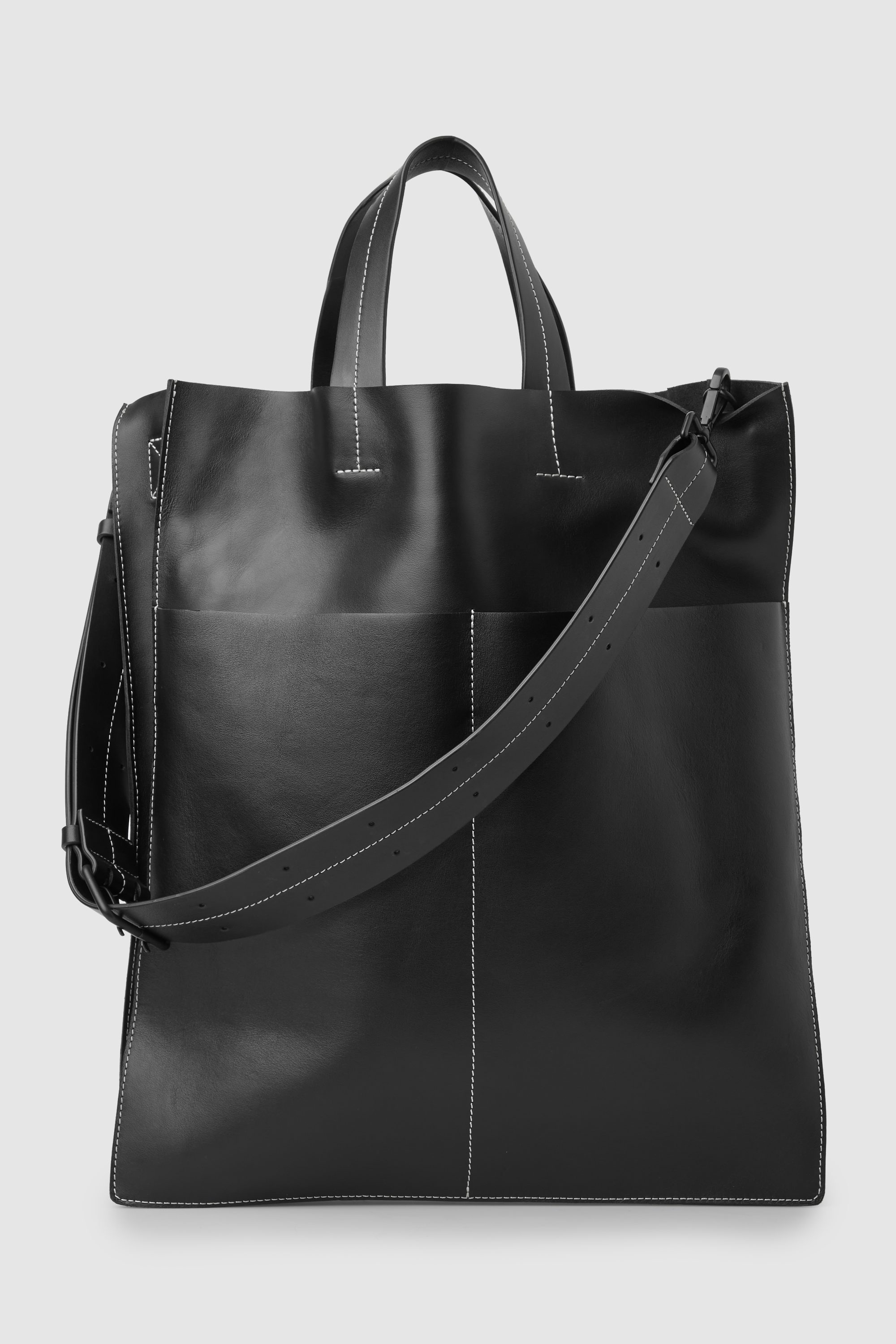 ハンドバッグ Large leather tote bag 1BG512_2CYS_F03BH_V_OOO ブラック ベルト付 プラダ バックル ラージ レザー ハンドバッグ