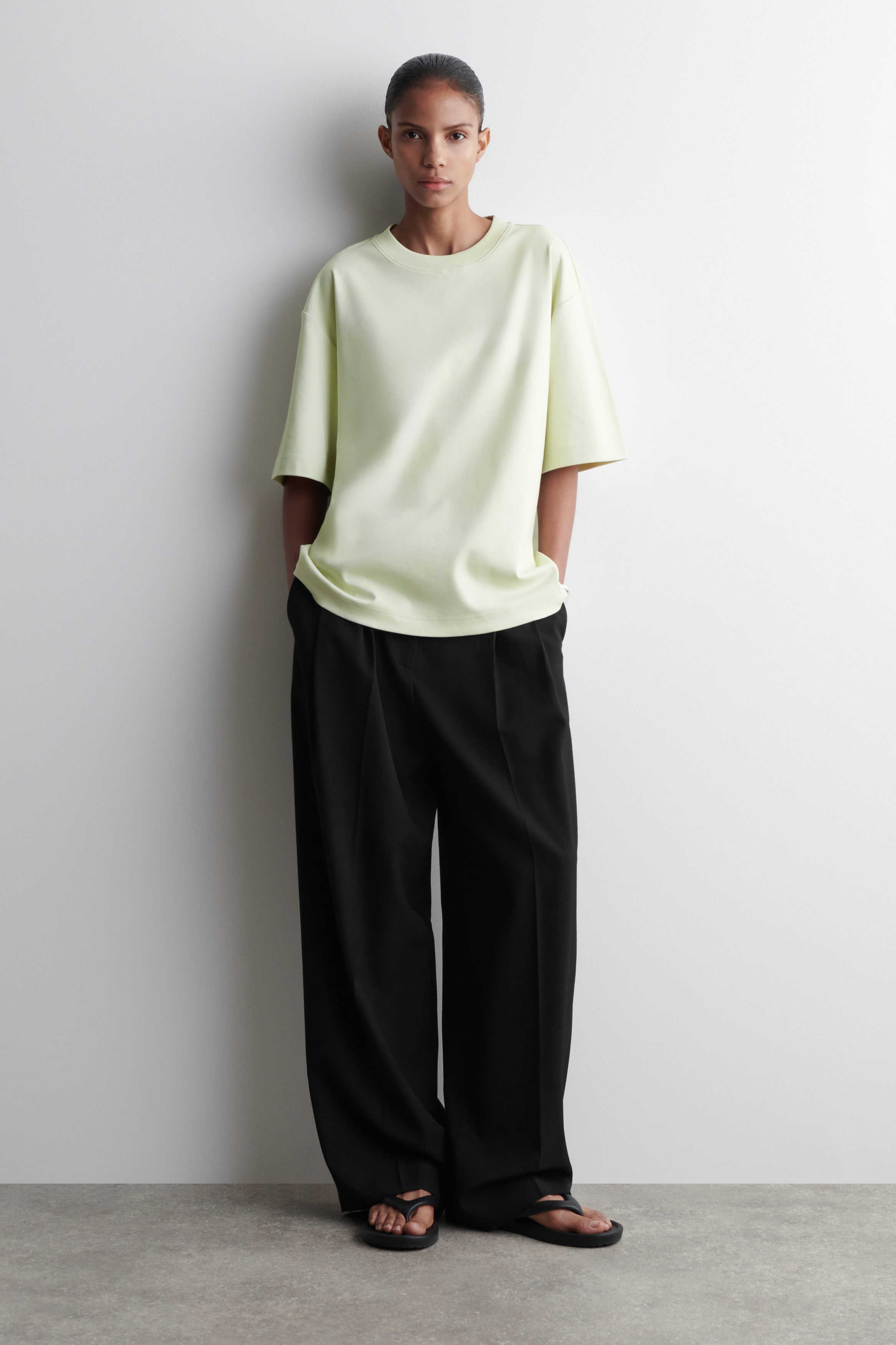 OVERSIZED COTTON T-SHIRT - LIGHT GREEN | COS