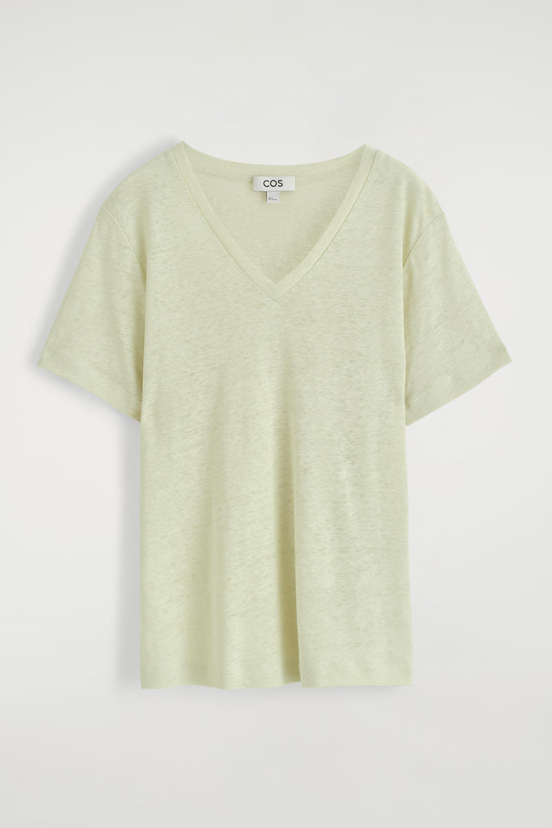 V-Neck Linen T-Shirt in Green