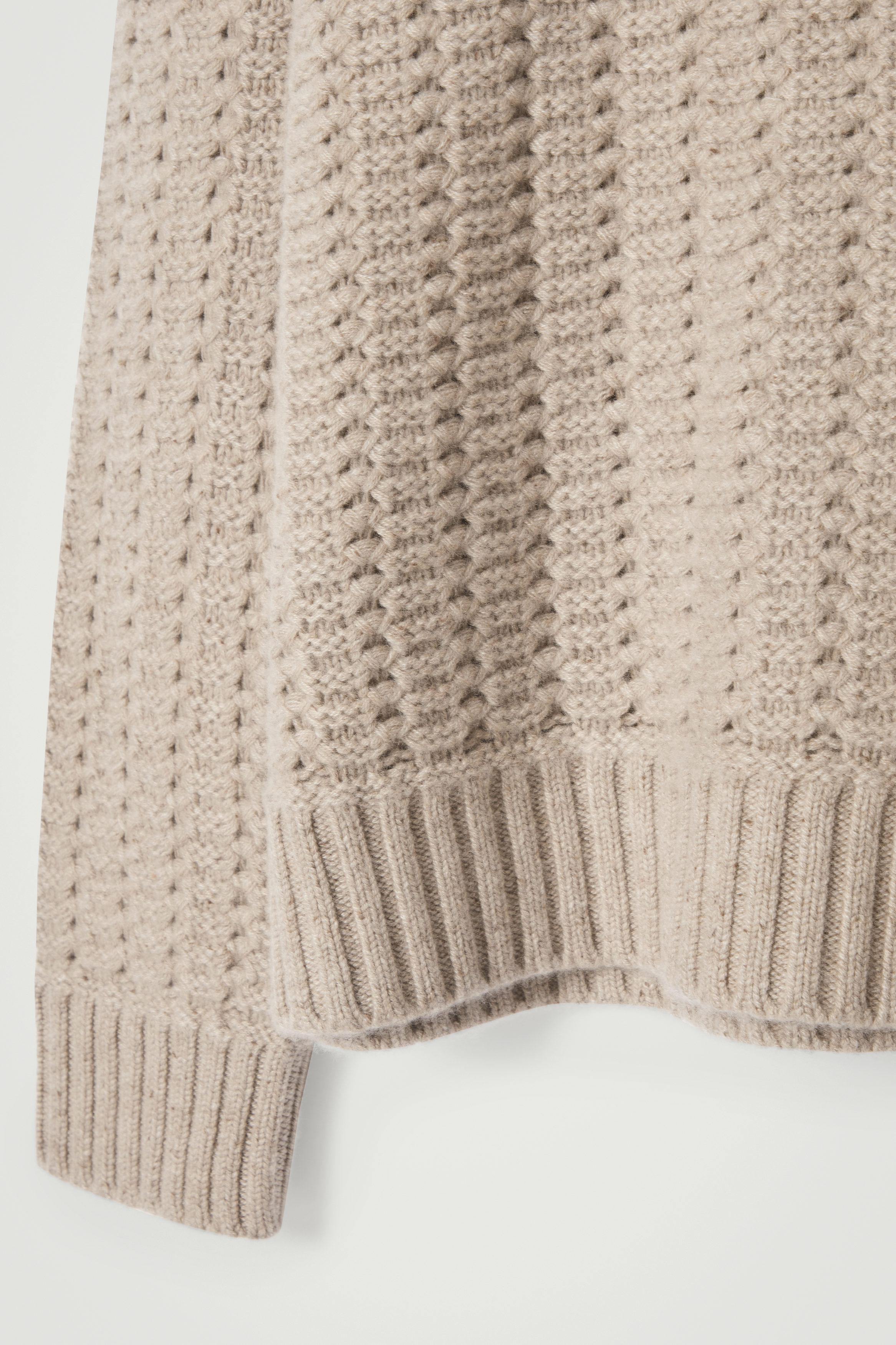 【新品未使用】⭐️L'Appartement⭐️ Cashmere Knit P/O RELAXED POINTELLE-KNIT CASHMERE JUMPER - MOLE | COS