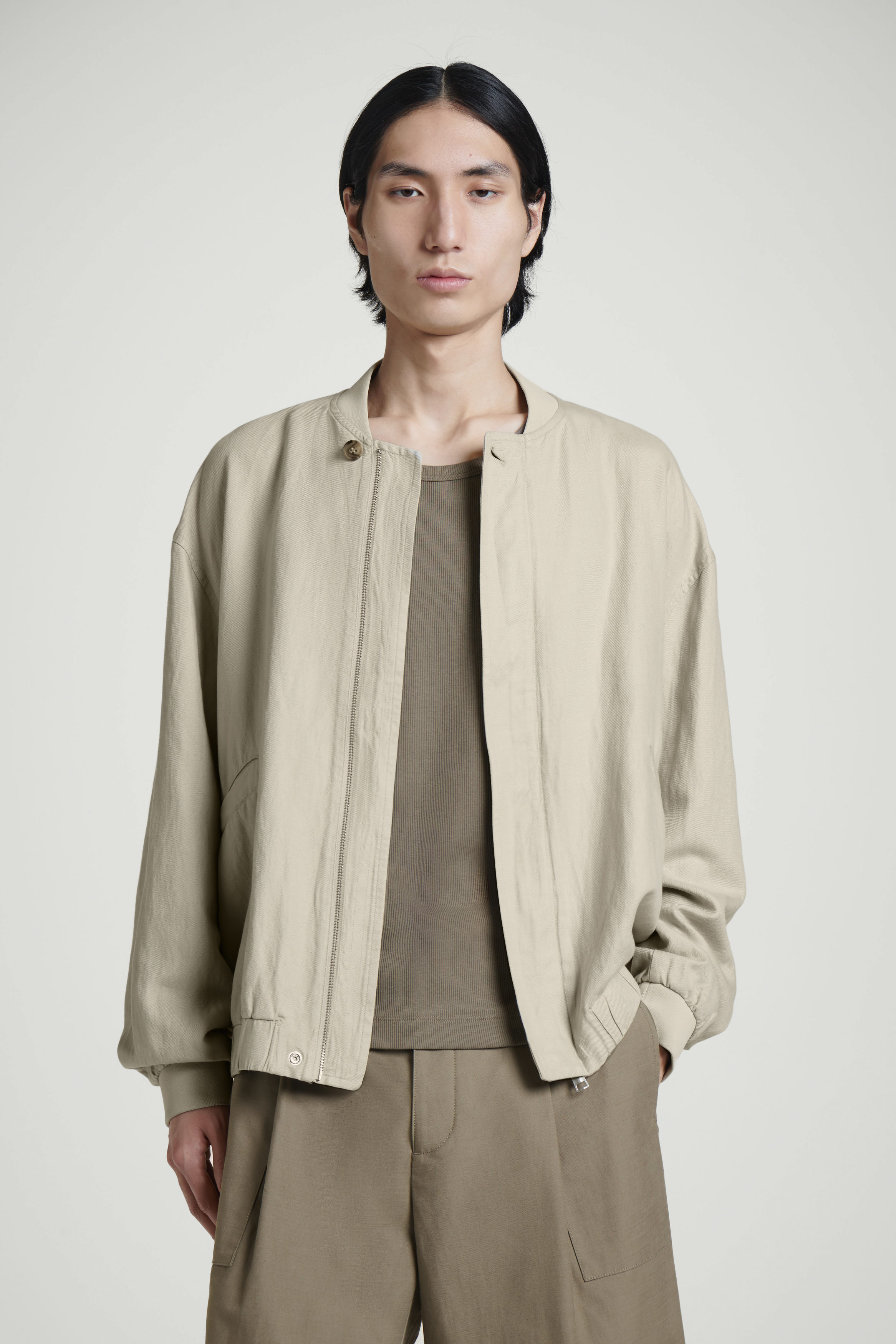 LIMITED EDITION EMBROIDERED LIGHTWEIGHT JACKET - Beige