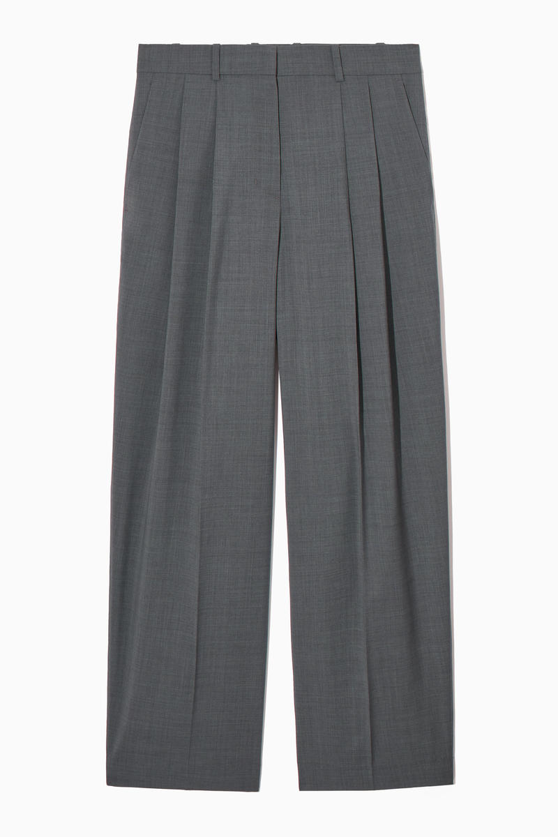 Wide-Leg Tailored Wool Trousers in Grey