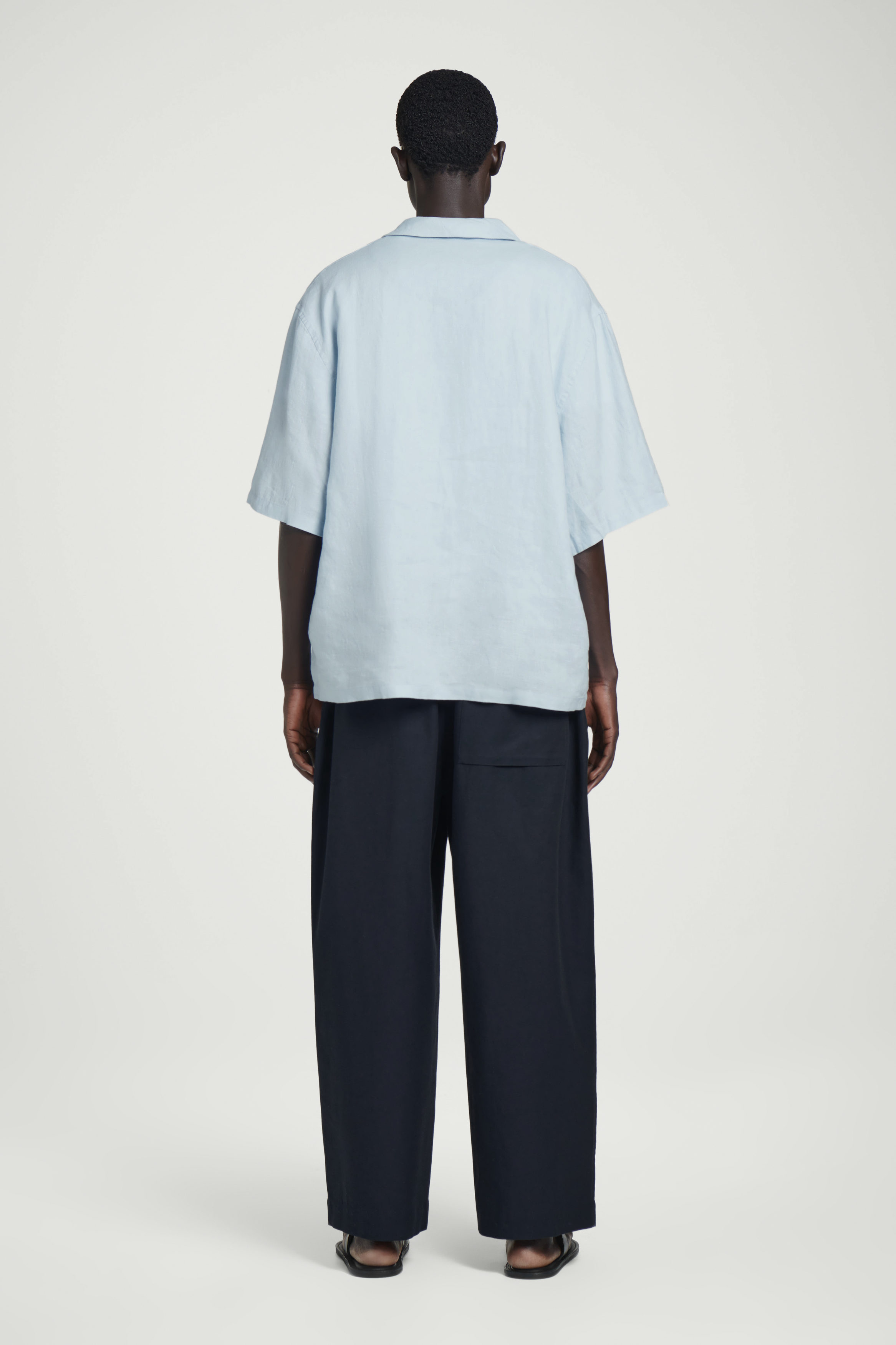 OPEN-COLLAR LINEN SHIRT - LIGHT BLUE | COS
