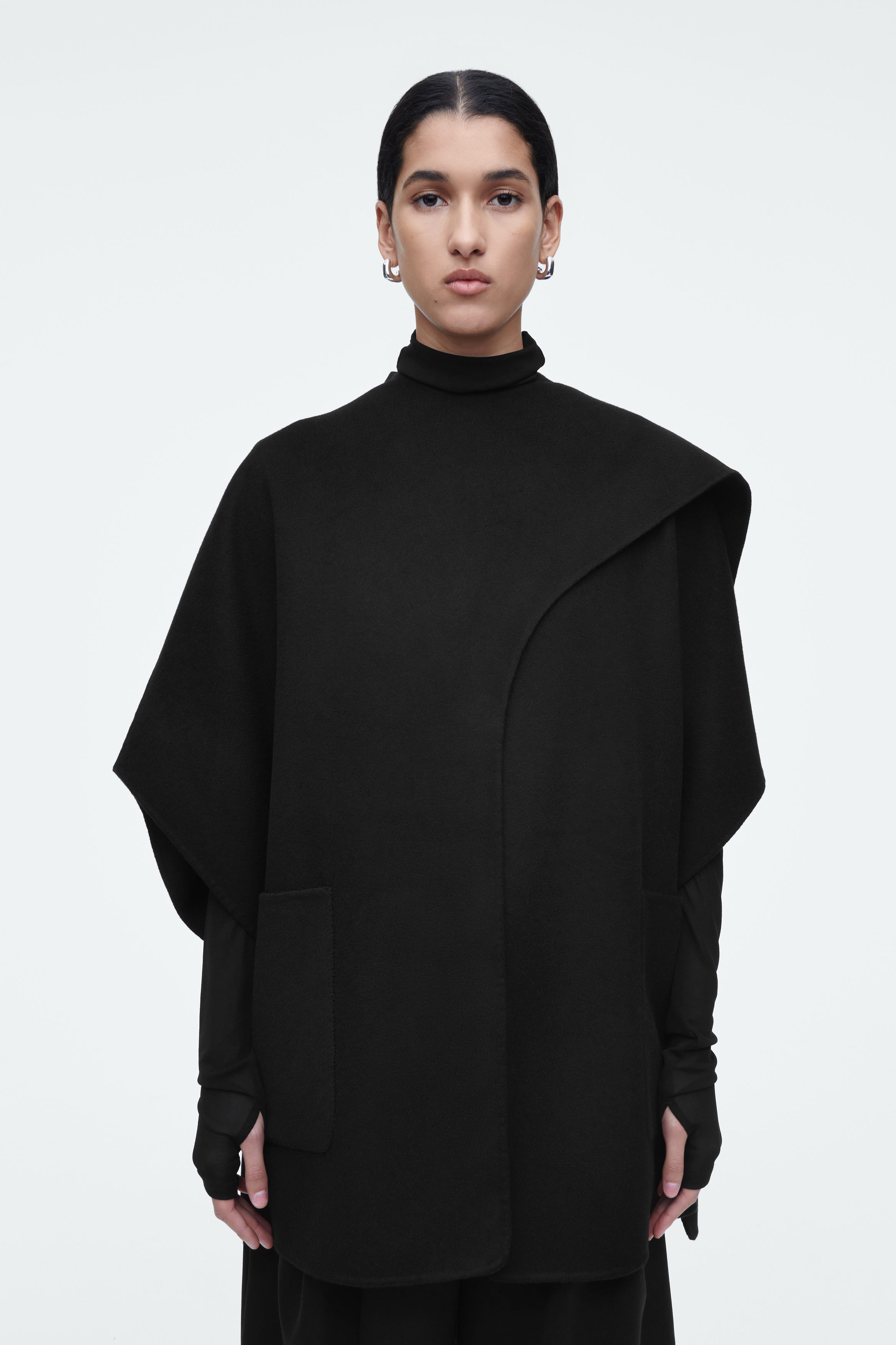 SCARF-DETAIL DOUBLE-FACED WOOL CAPE