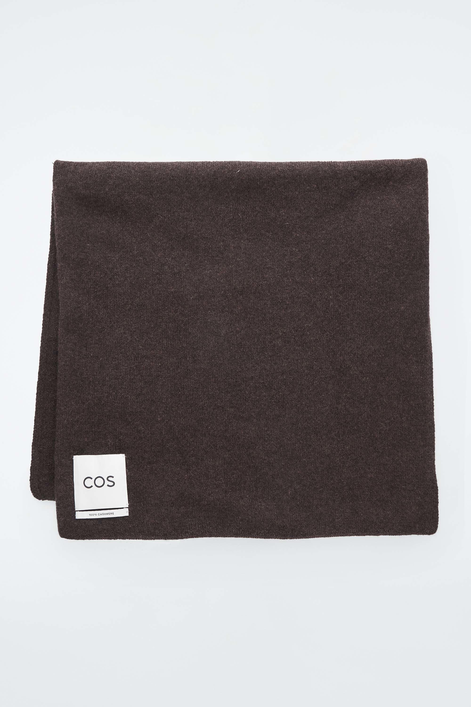 ●Mardi Mercredi●[GIFT SET] CASHMERE MUFFLER LOGO_GREY Luxe Cashmere Gift Sets – Thoughtful Gifts in Elegant