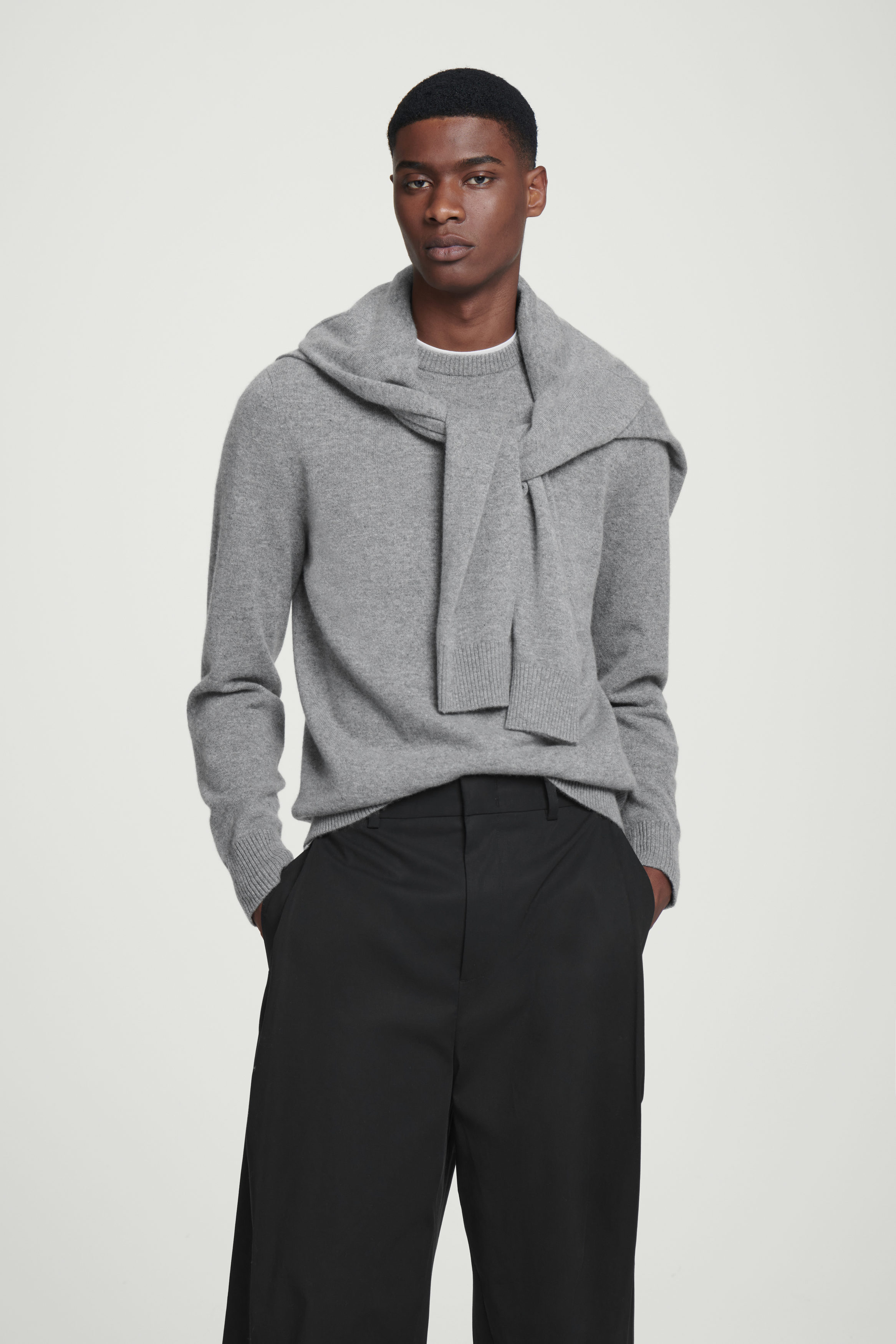 PURE CASHMERE JUMPER - GREY PURE CASHMERE JUMPER - GREY