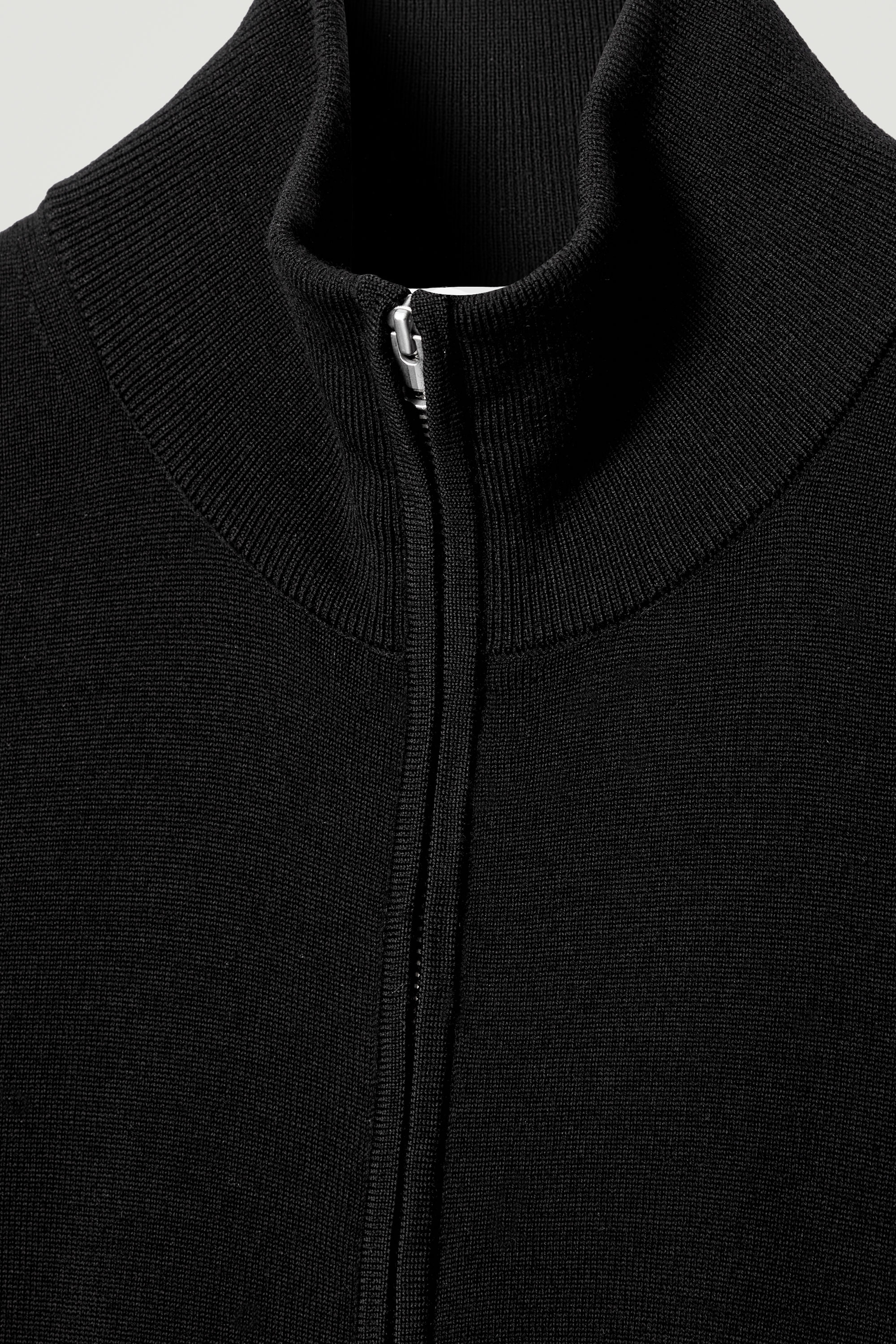 FUNNEL-NECK MERINO WOOL ZIP-UP CARDIGAN - BLACK | COS