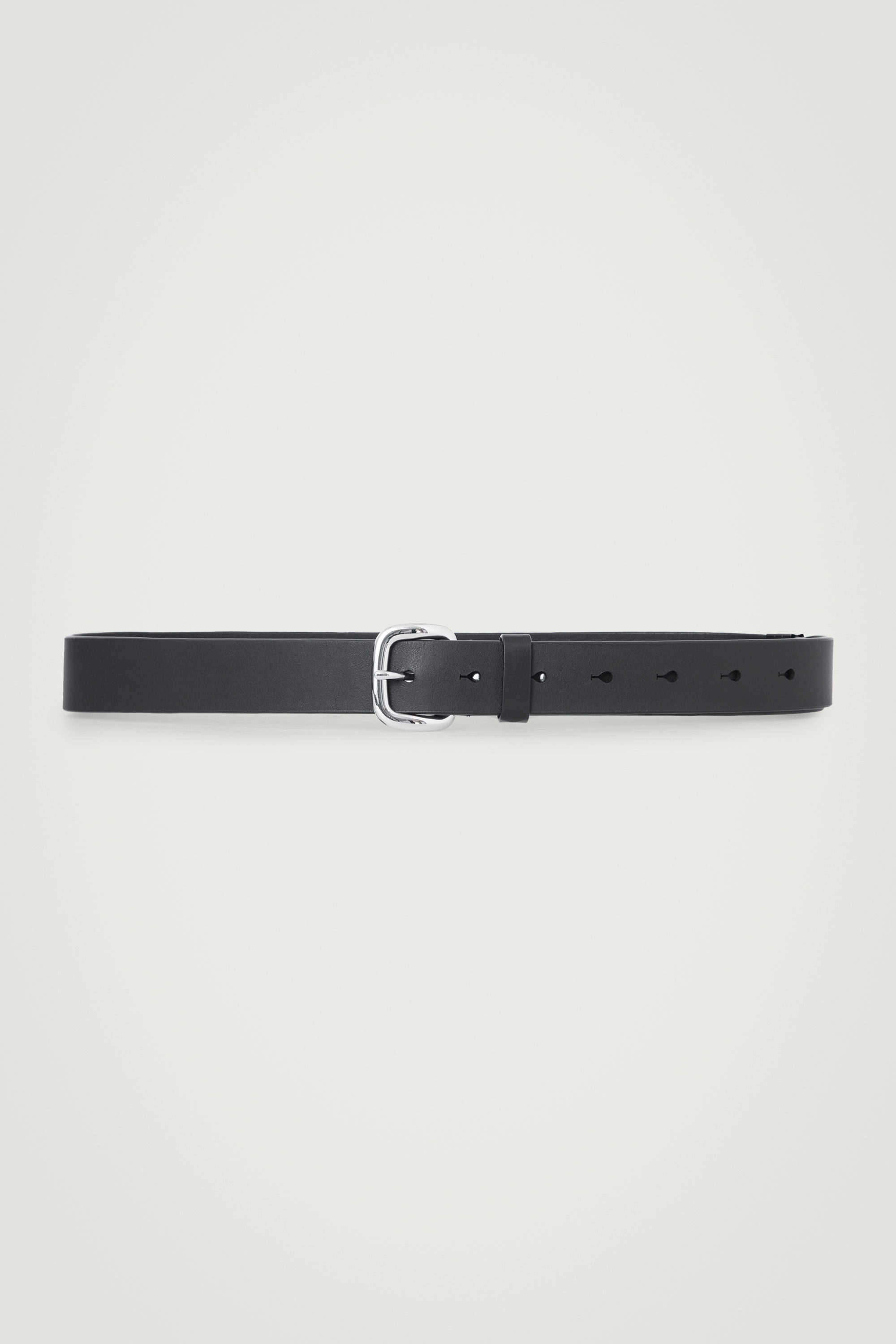 ブラックCOS レザーベルト SKINNY LEATHER BELT スキニーレザーベルト｜COS コス 公式