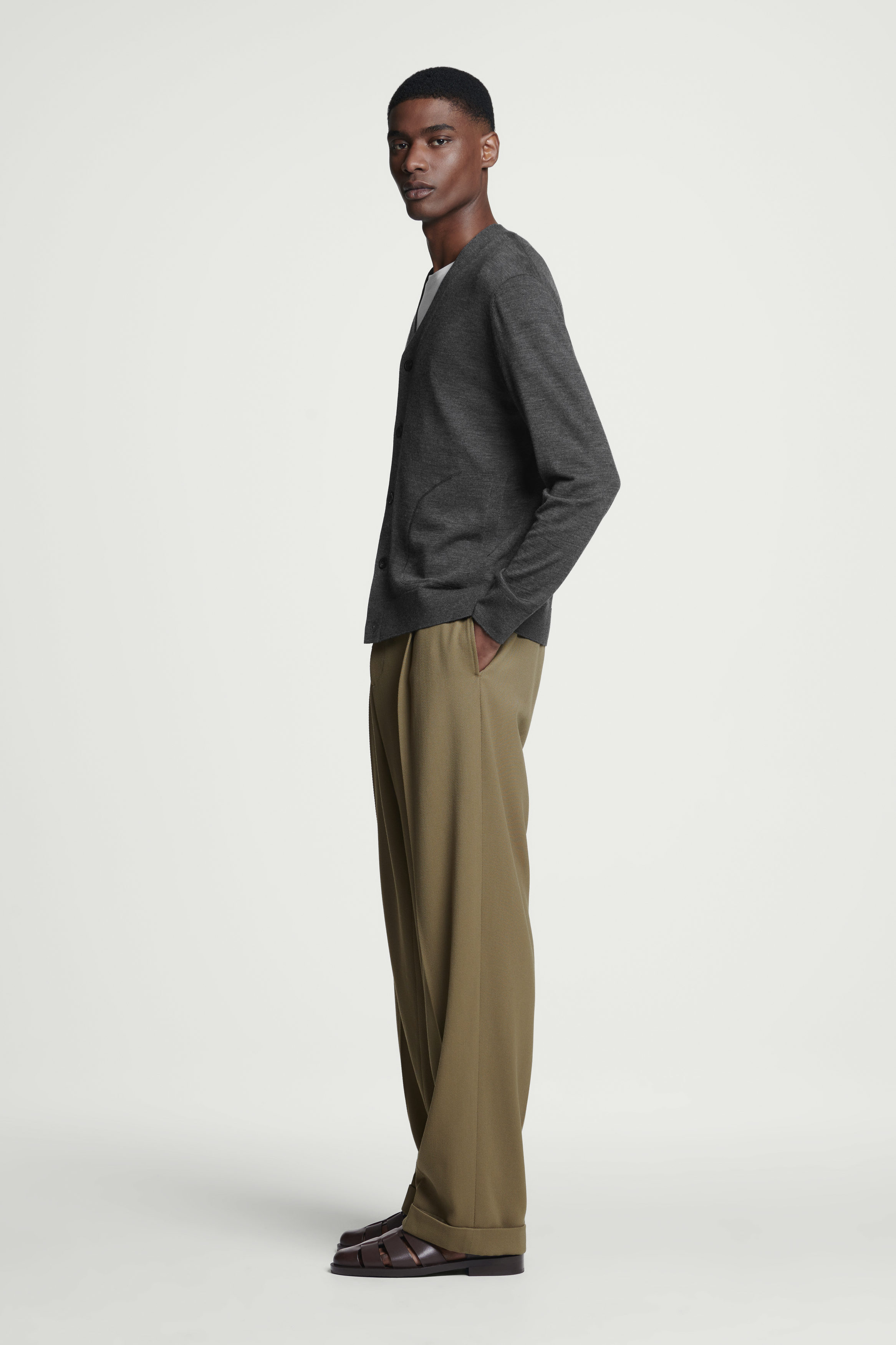 “COS MEN” ウォッシュドコットンフーディー lm00705km0001-p492_1.jpg