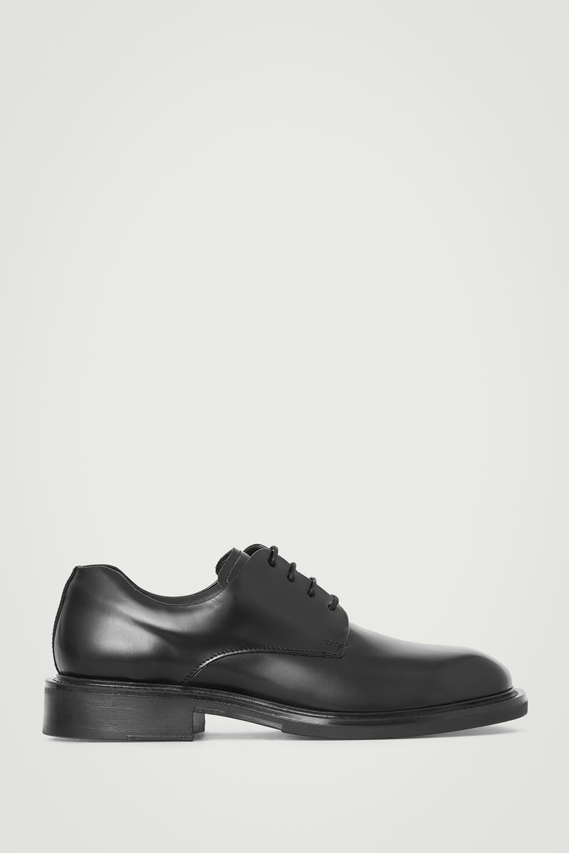 Square-Toe Leather Derby Shoes