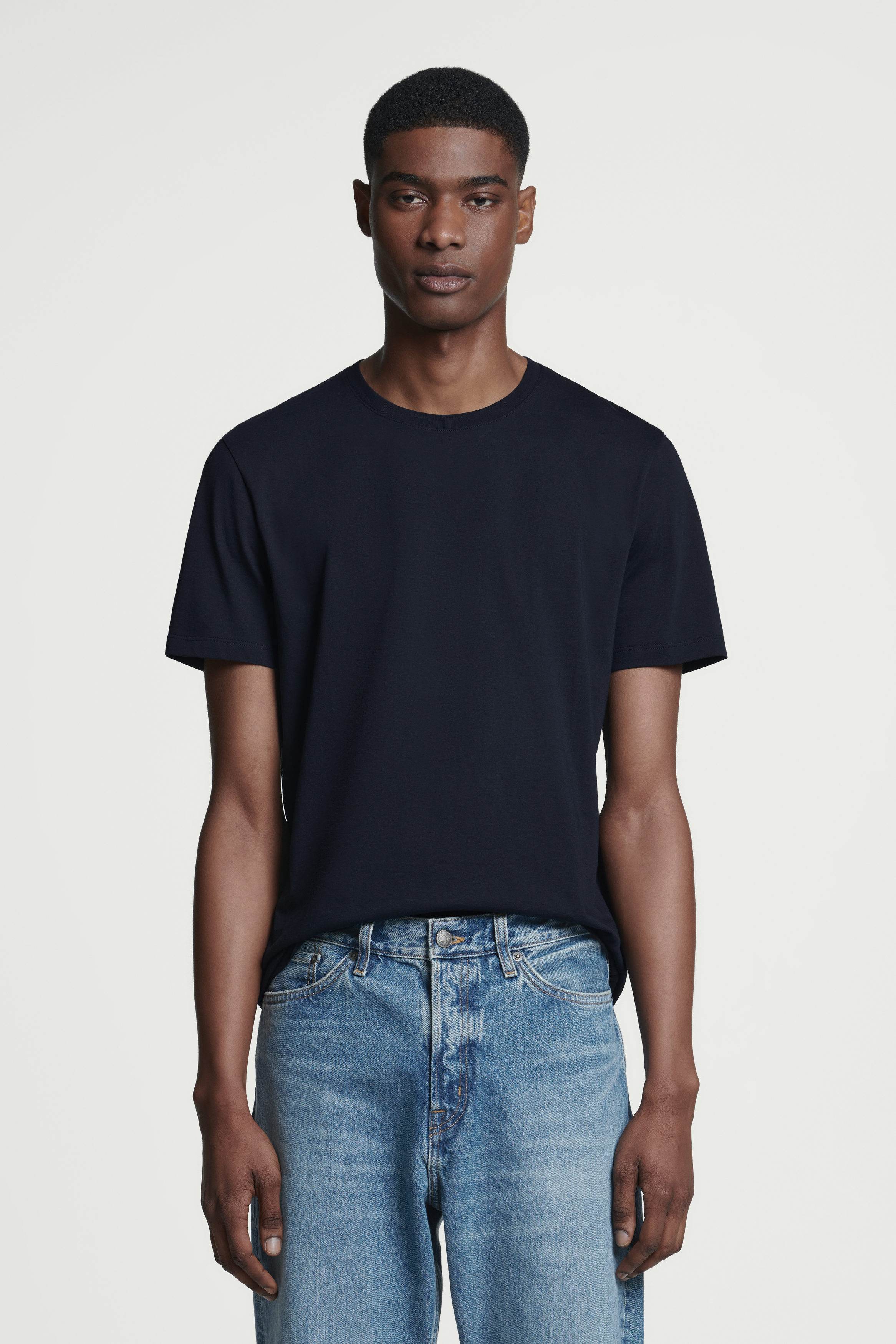 Tシャツ・カットソー BIELO CASH KNIT T-SHIRT BLACK BIELO CASH KNIT T-SHIRT BLACK