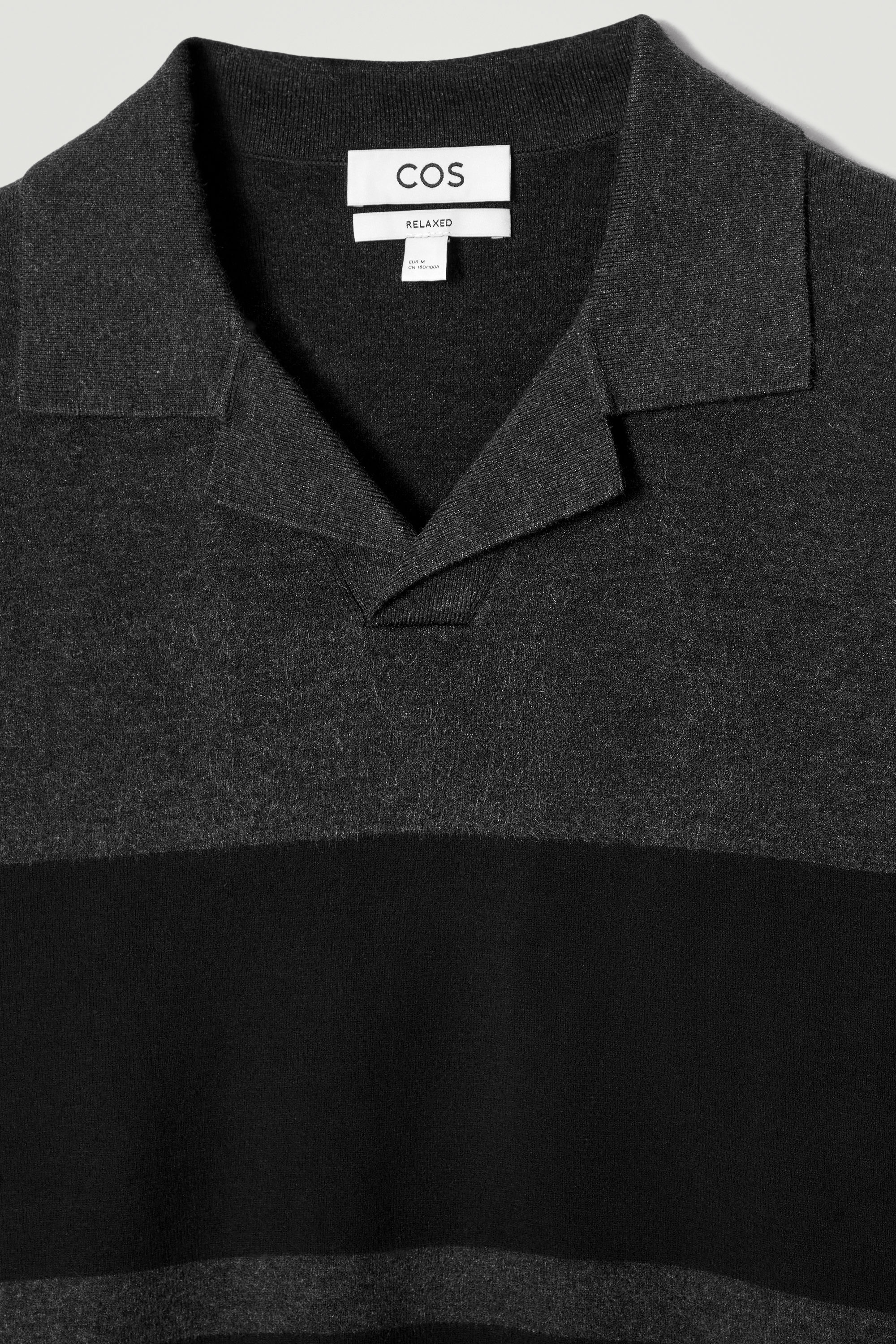 STRIPED DOUBLE-FACED KNITTED POLO SHIRT - CHARCOAL / STRIPED