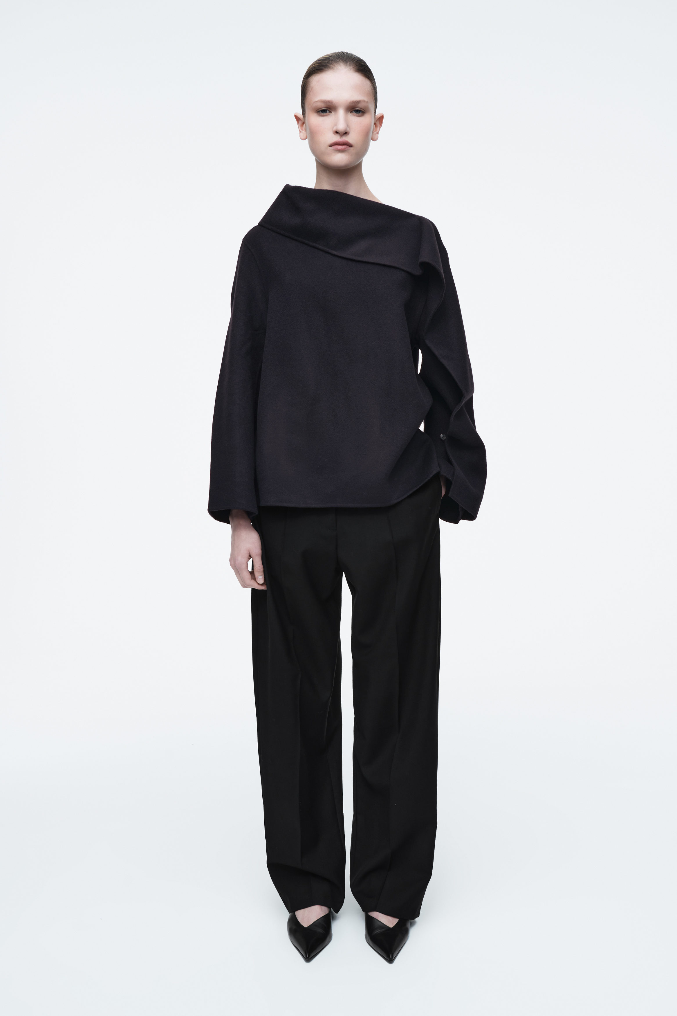 トップス TODAYFUL keyneck Wool best TODAYFUL（トゥデイフル）の「キーネックウールベスト（ベスト