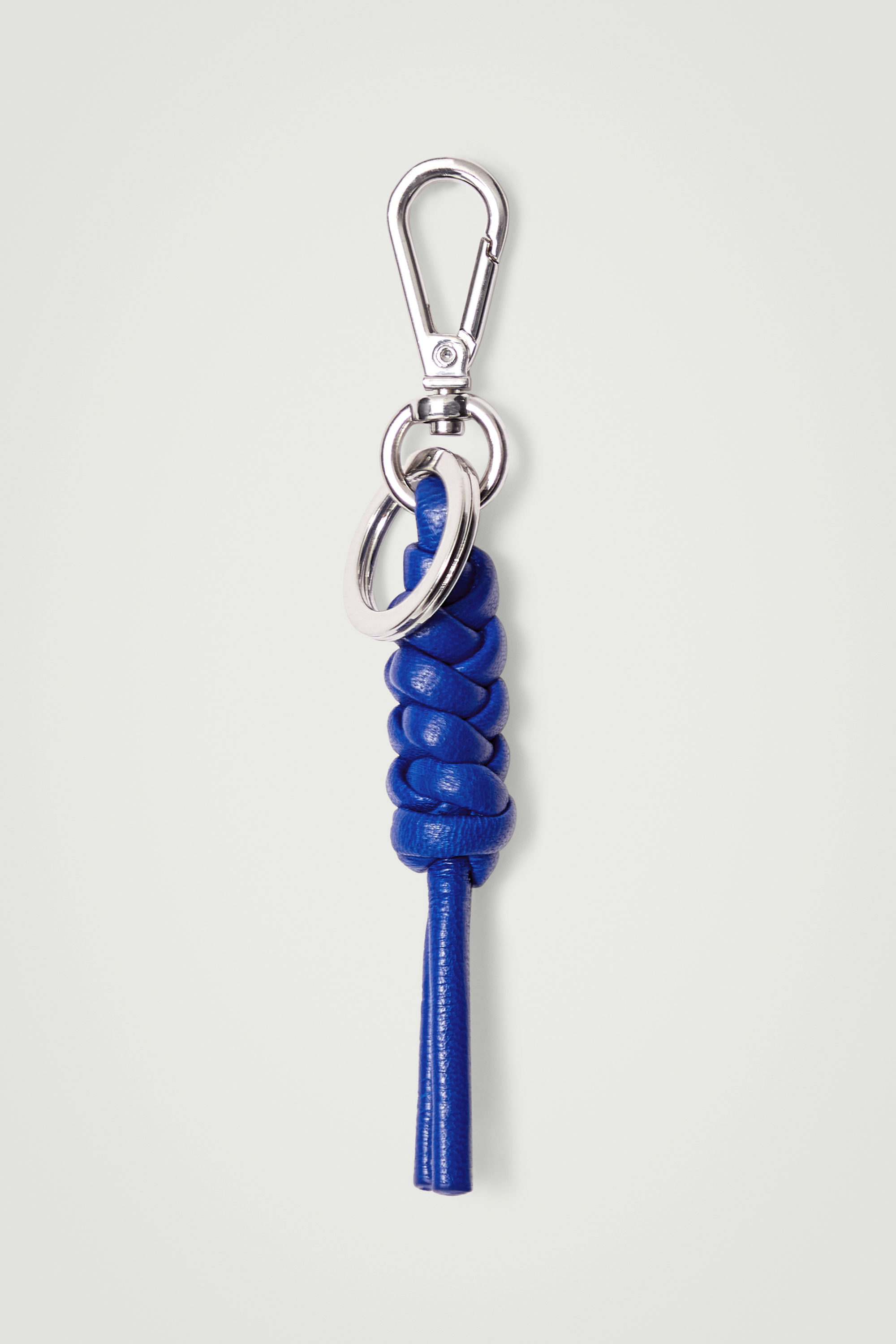 “COS MEN” Chunky Knotted Leather KeyRing KNOTTED LEATHER KEYRING - BLACK | COS