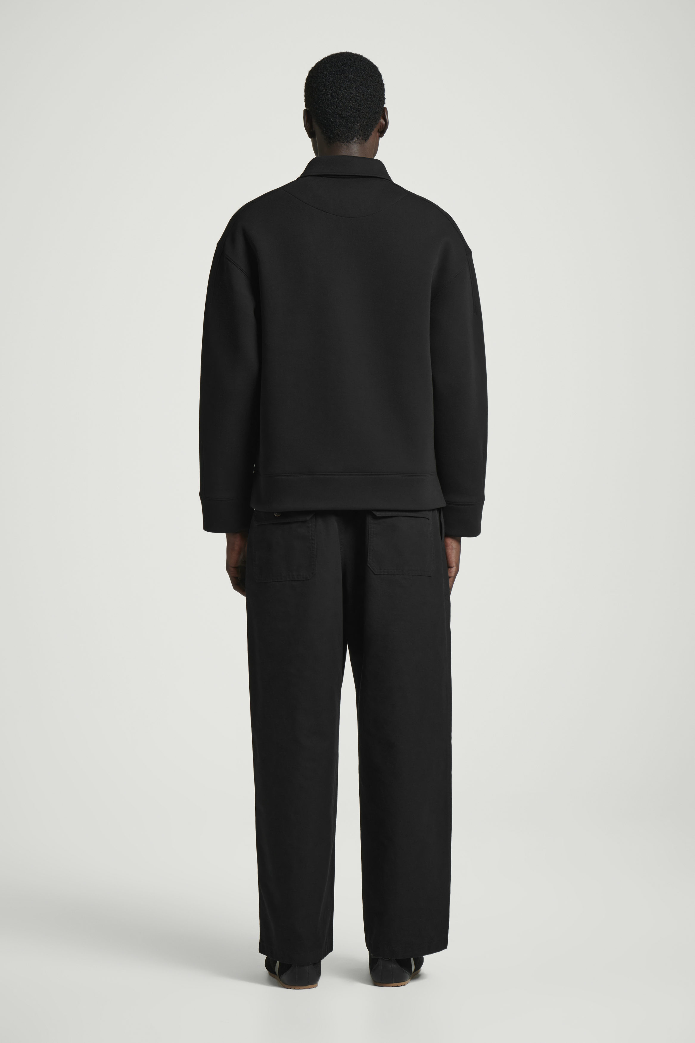 COS｜ポロシャツ（RELAXED）｜ブラック RELAXED-FIT KNITTED POLO SHIRT リラックスフィット ニット