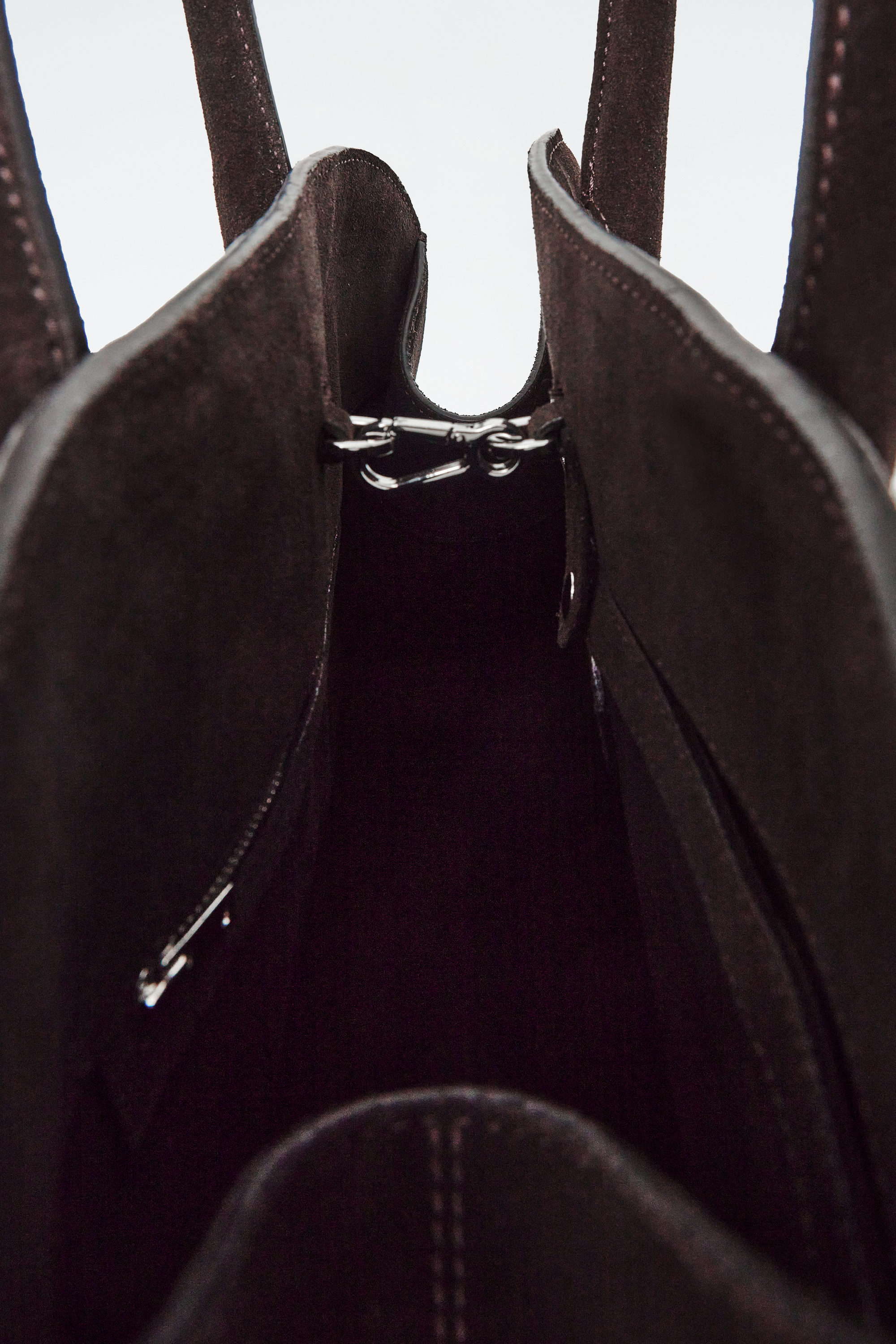 STUDIO BOWLING BAG - LEATHER - DARK-BROWN SUEDE