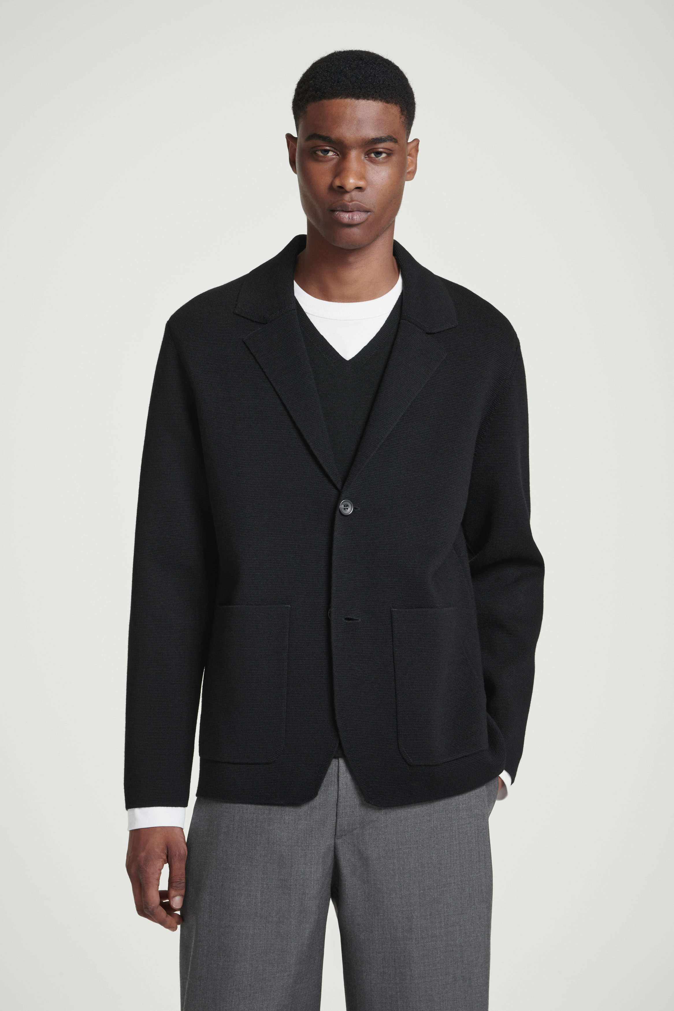 REGULAR KNITTED MERINO-WOOL BLAZER - BLACK | COS